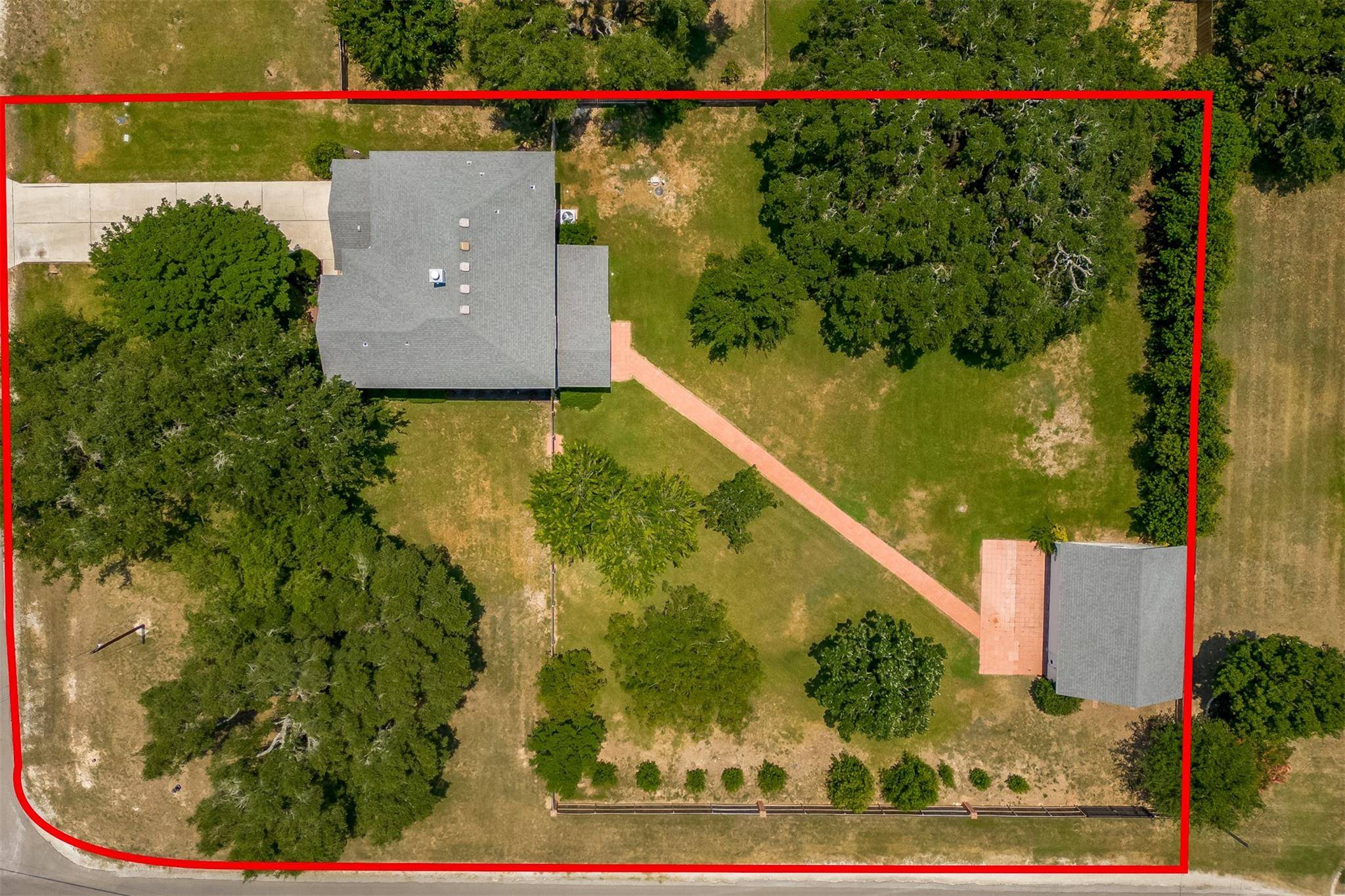 120 Bella Vista CIR, Kyle, TX 78640
