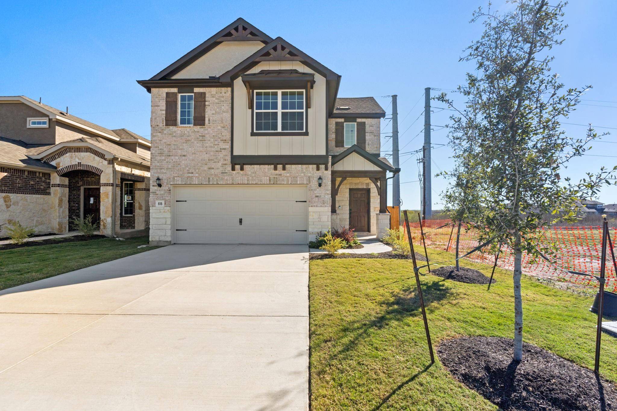 616 Tailwind DR, Kyle, TX 78640