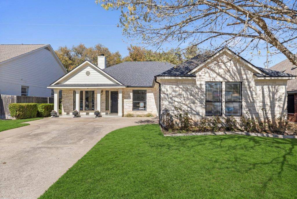 5700 Travis Green LN, Austin, TX 78735
