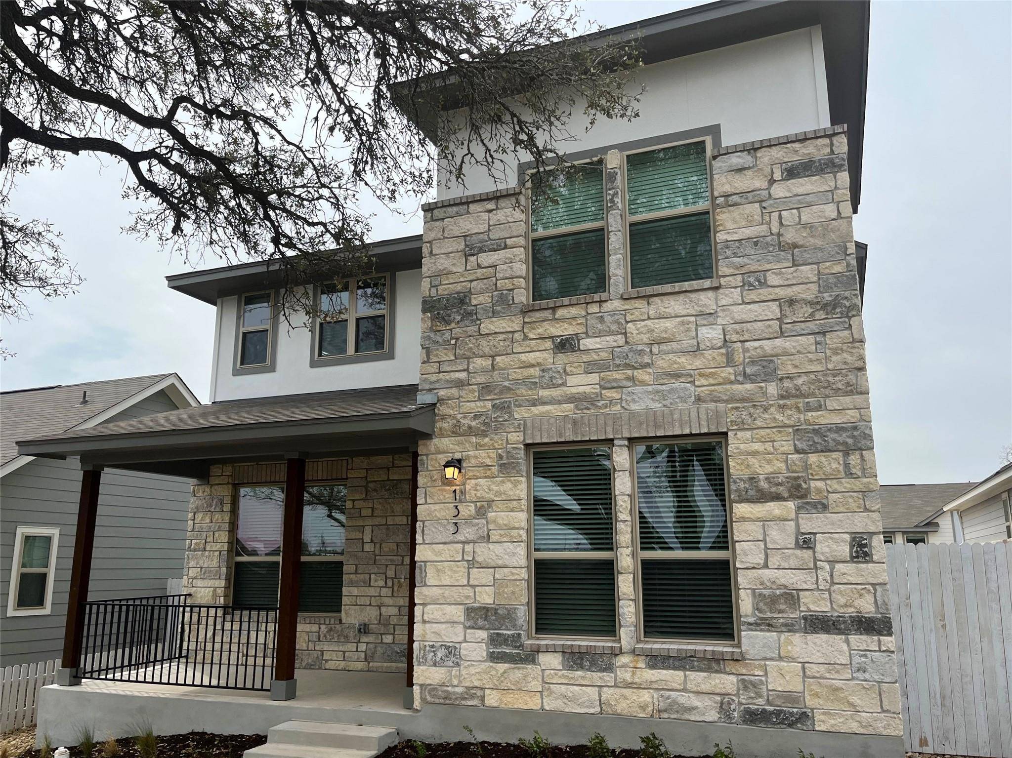 133 Glocken LN, Kyle, TX 78640