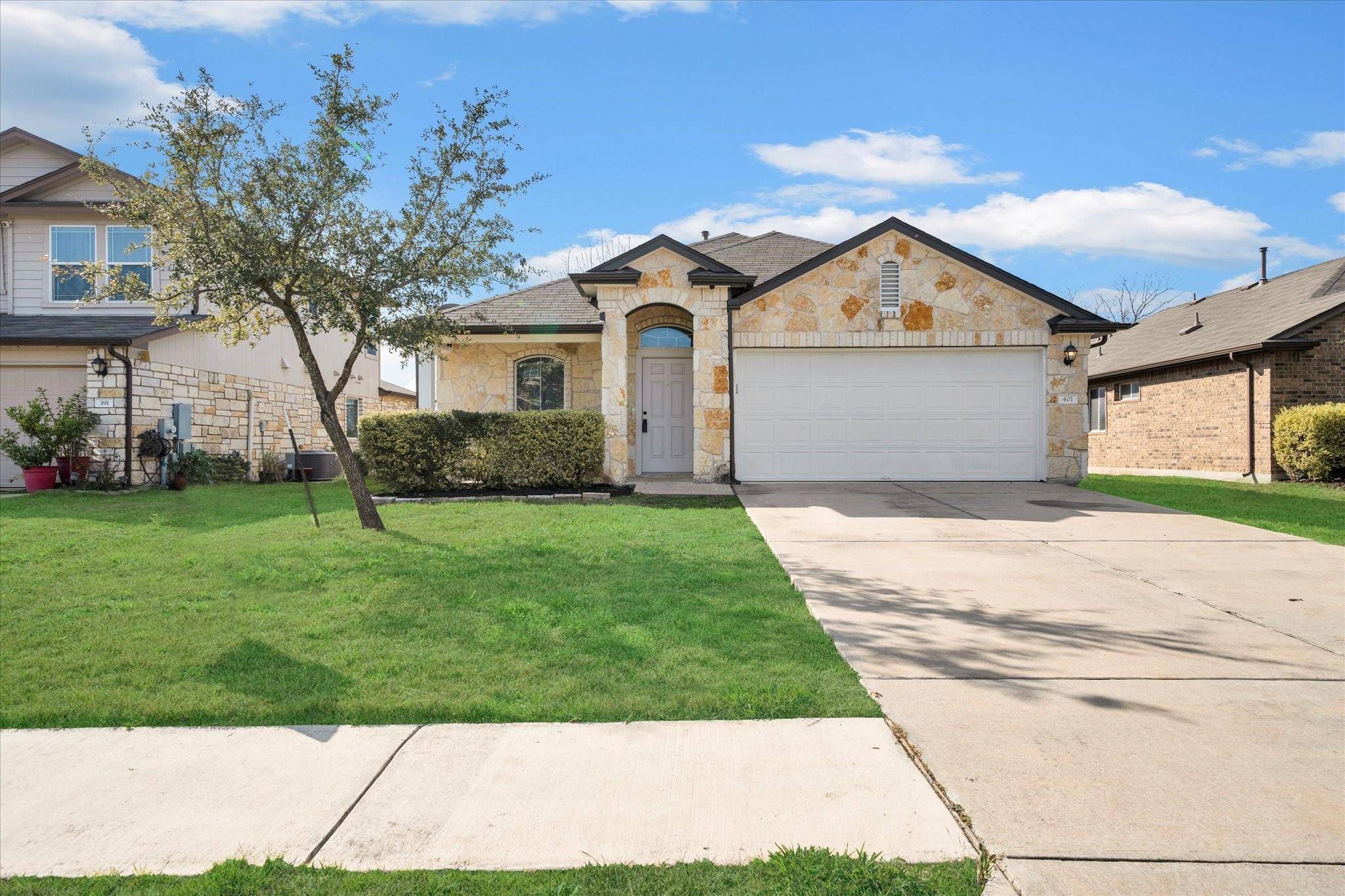 401 Purple Martin Ave, Kyle, TX 78640