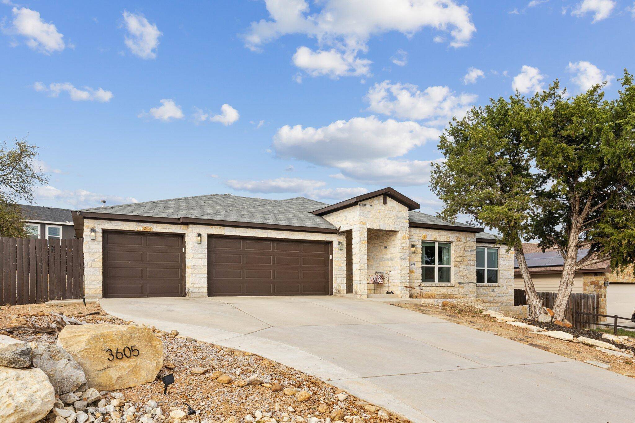 3605 Bunyan CIR, Lago Vista, TX 78645