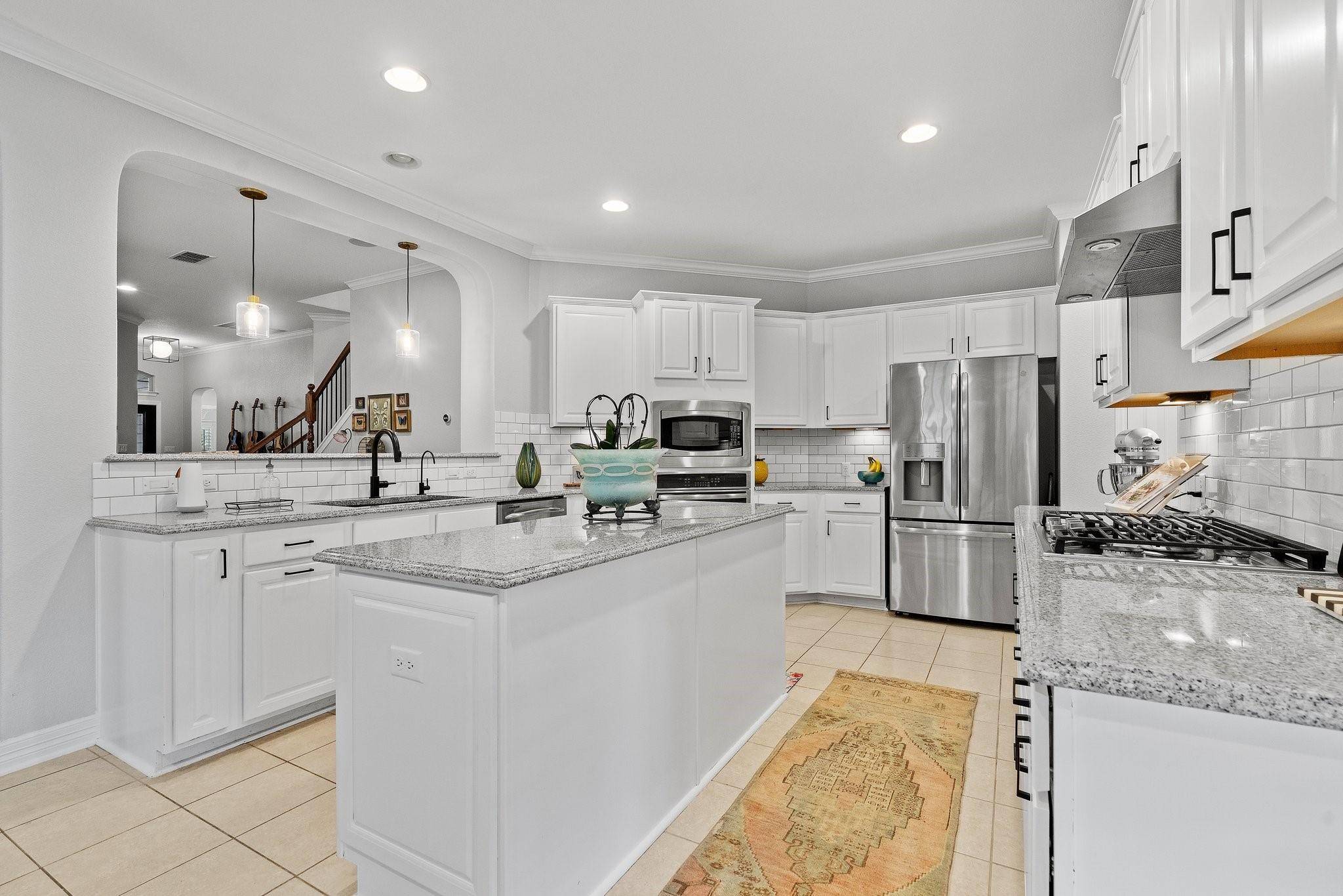 388 Stone View TRL, Austin, TX 78737