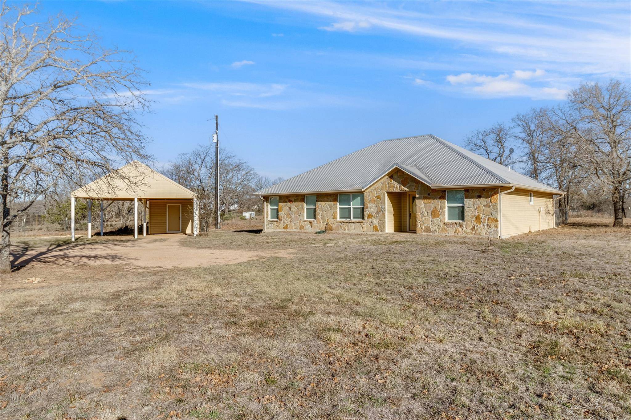 126 Granite BLVD, Marble Falls, TX 78654