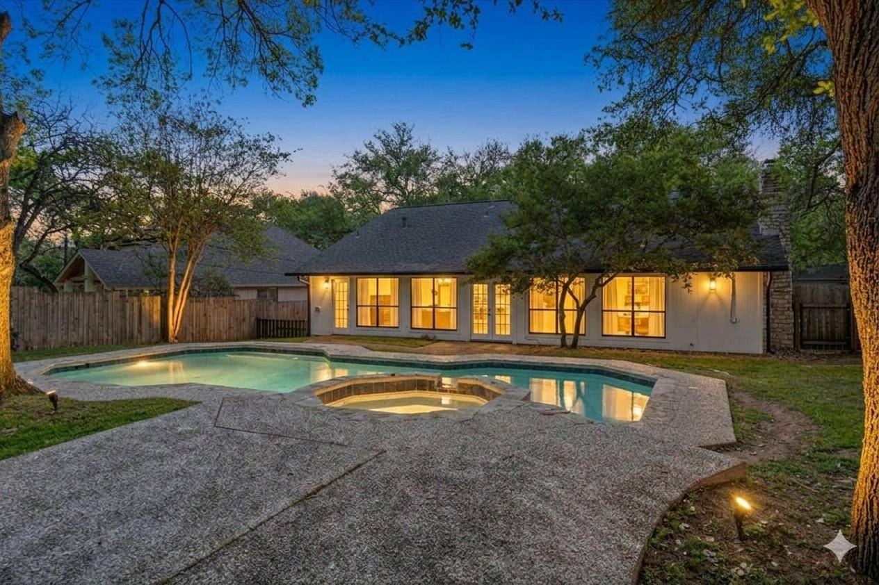 7112 Fireoak DR, Austin, TX 78759