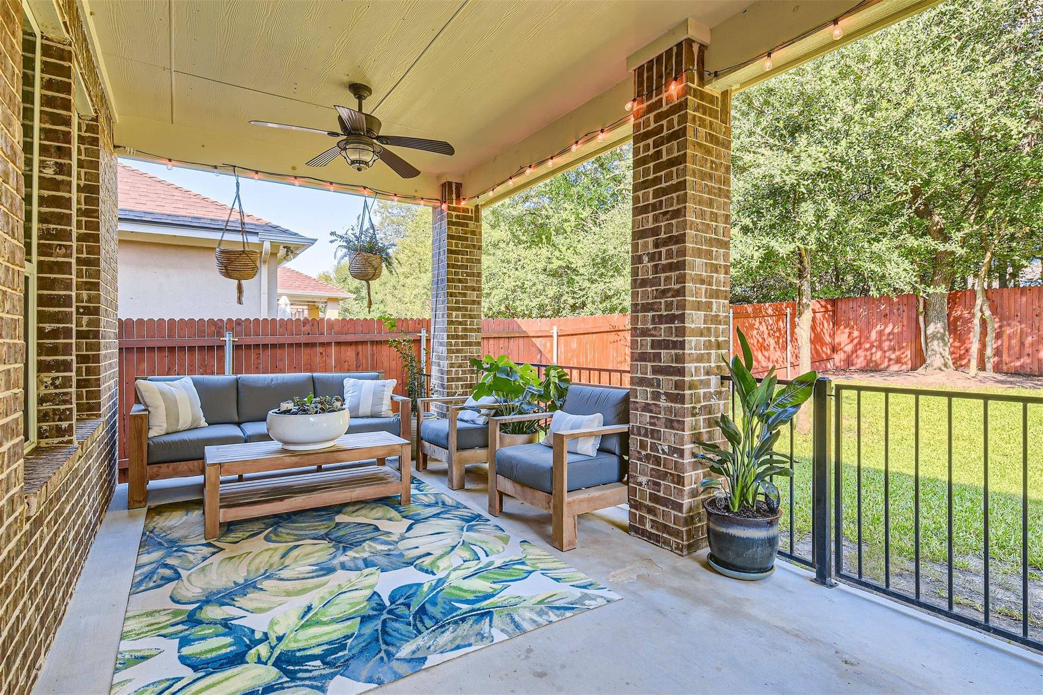 733 Foxtail RUN, San Marcos, TX 78666