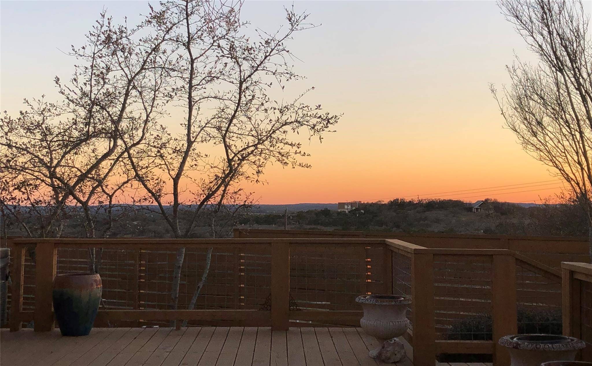 501 Hays Country Acres RD, Dripping Springs, TX 78620