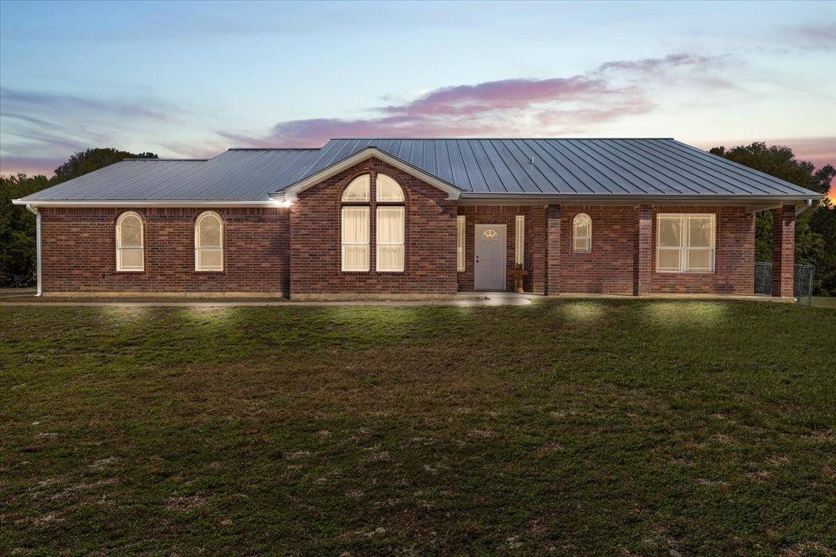 486 Private Road 3180, Kempner, TX 76539