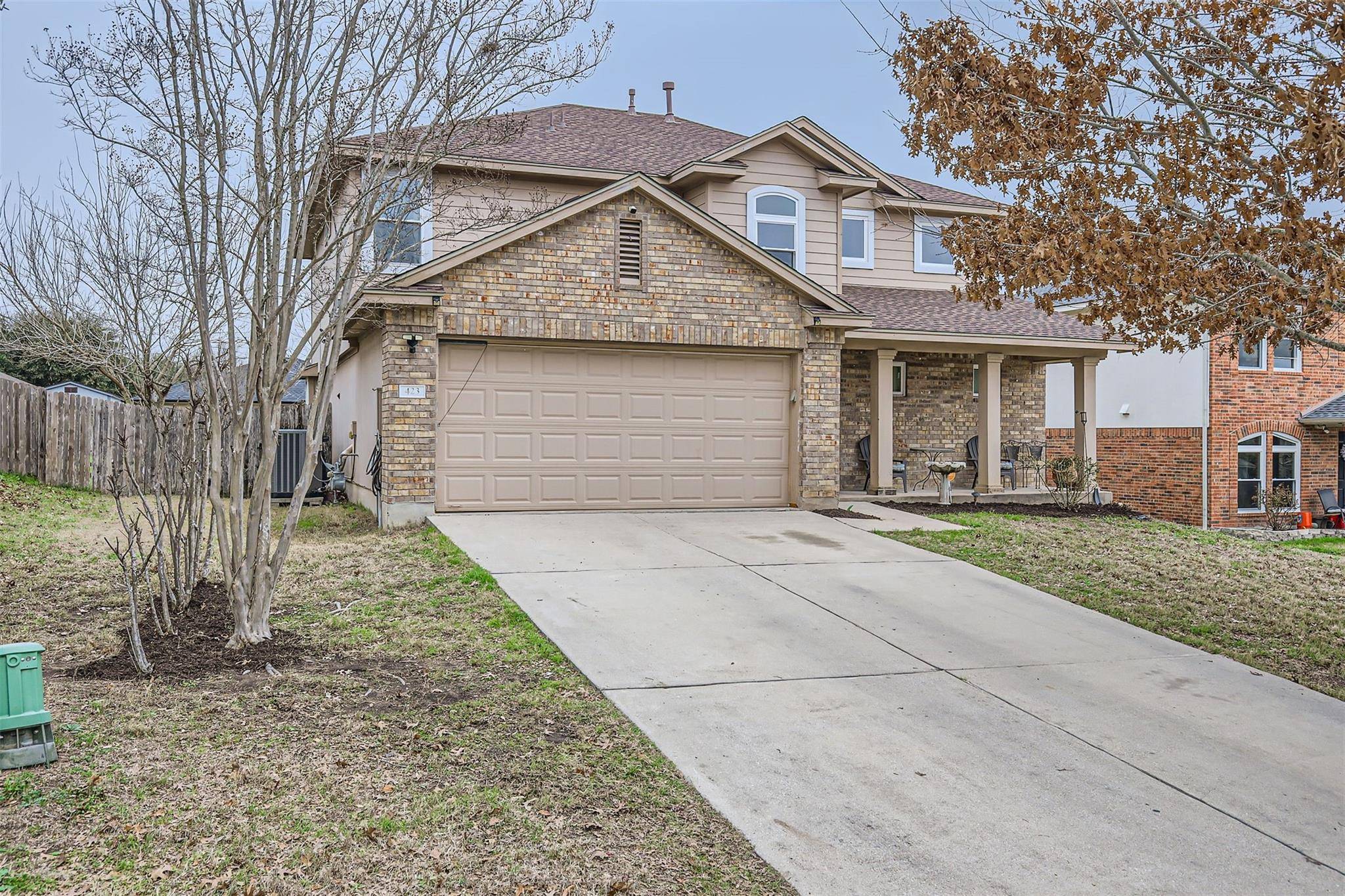 423 Oxford DR, Kyle, TX 78640