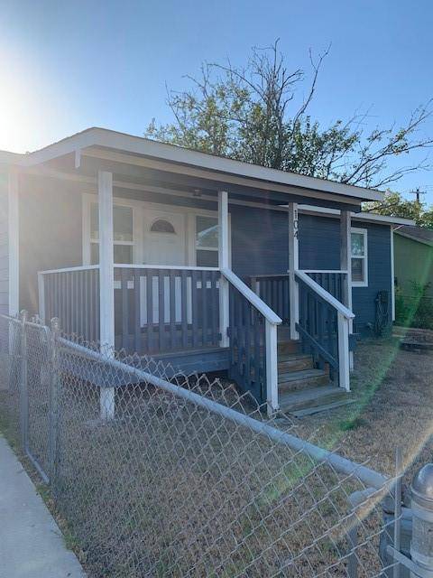 104 Romero DR, Kyle, TX 78640