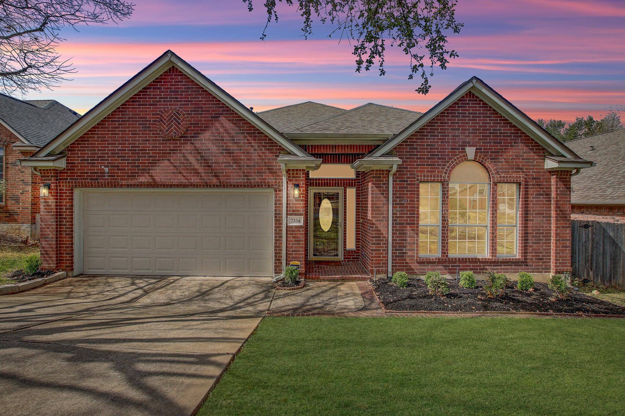 7334 W Magic Mountain LN, Round Rock, TX 78681