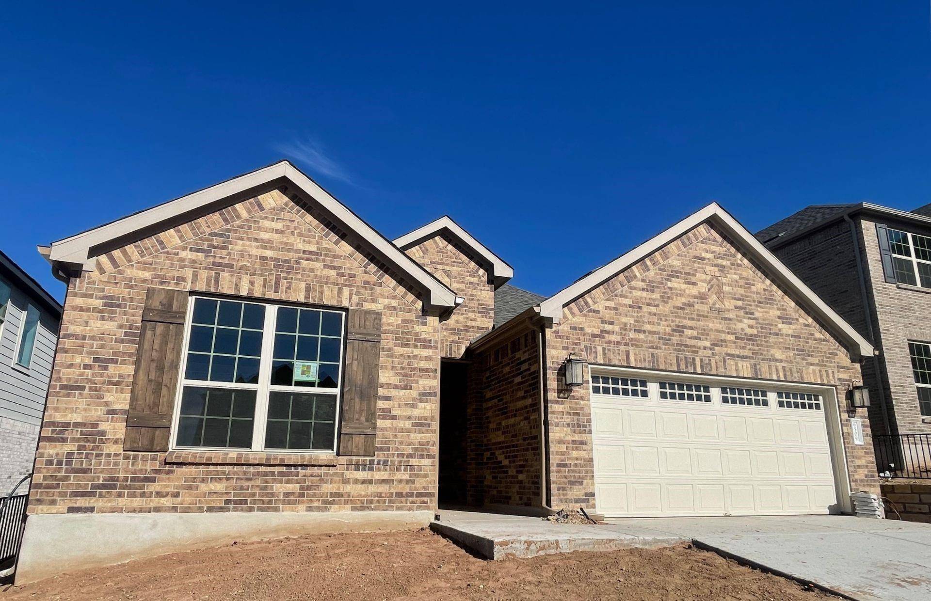 6509 Apache Plum LN, Spicewood, TX 78669