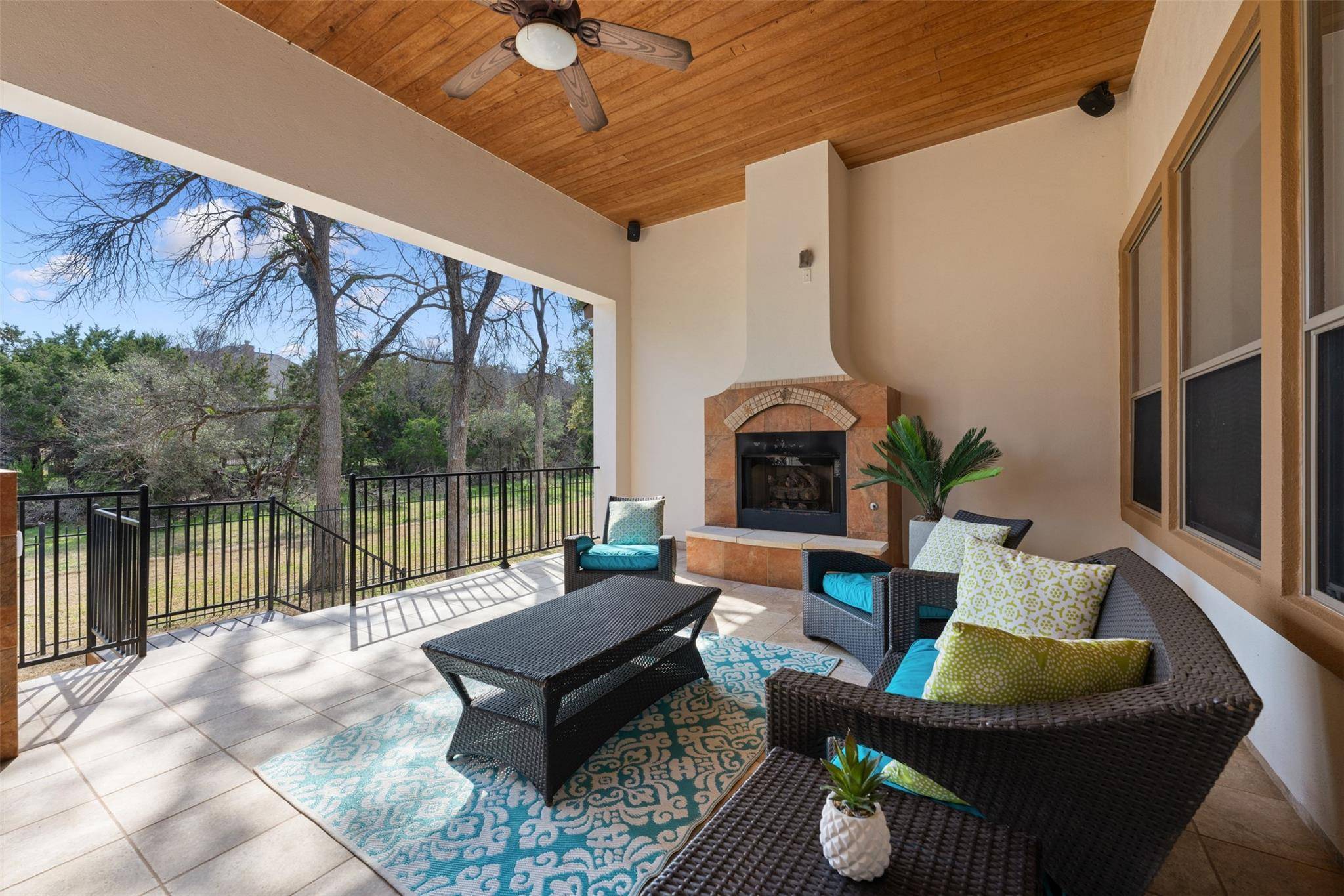 4002 Avery Woods LN, Cedar Park, TX 78613
