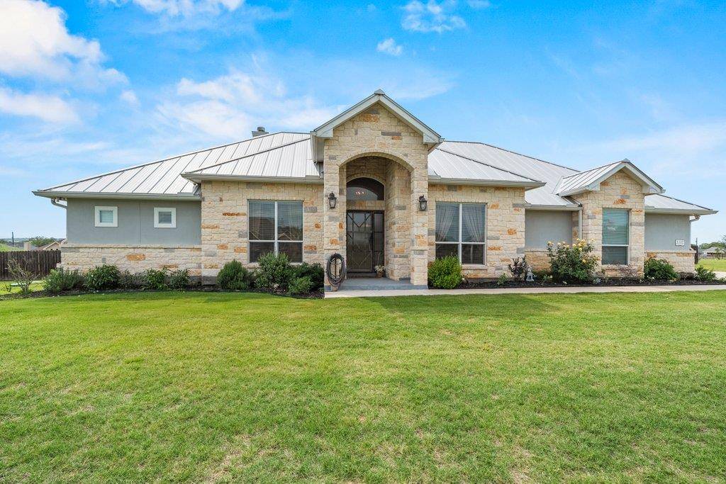 132 Westfield RNCH, La Vernia, TX 78121