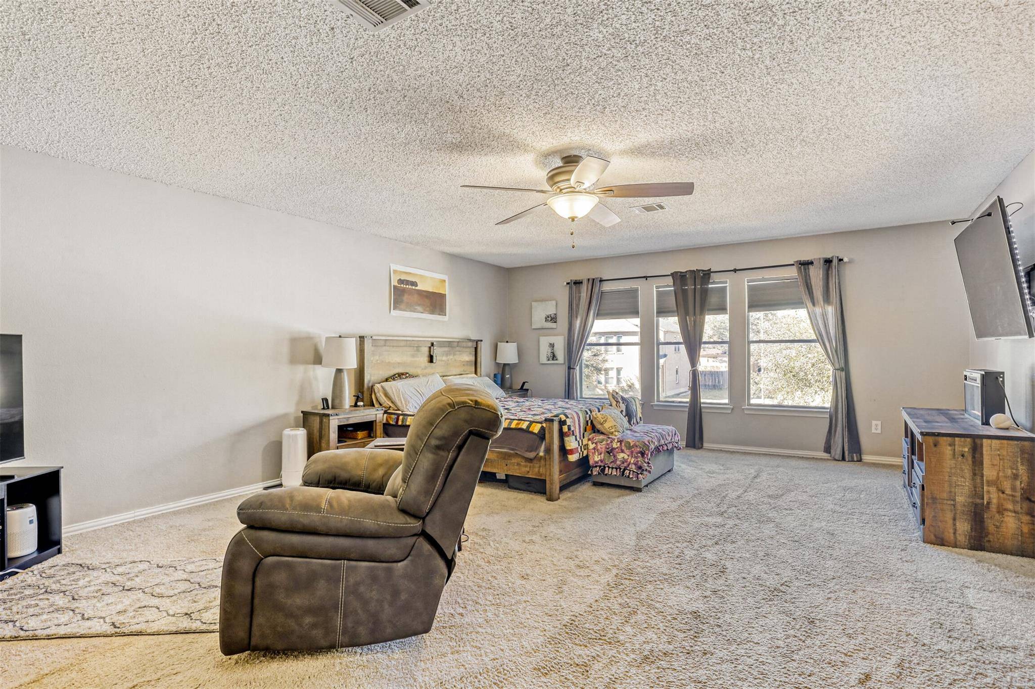 1704 Treeline DR, Cedar Park, TX 78613