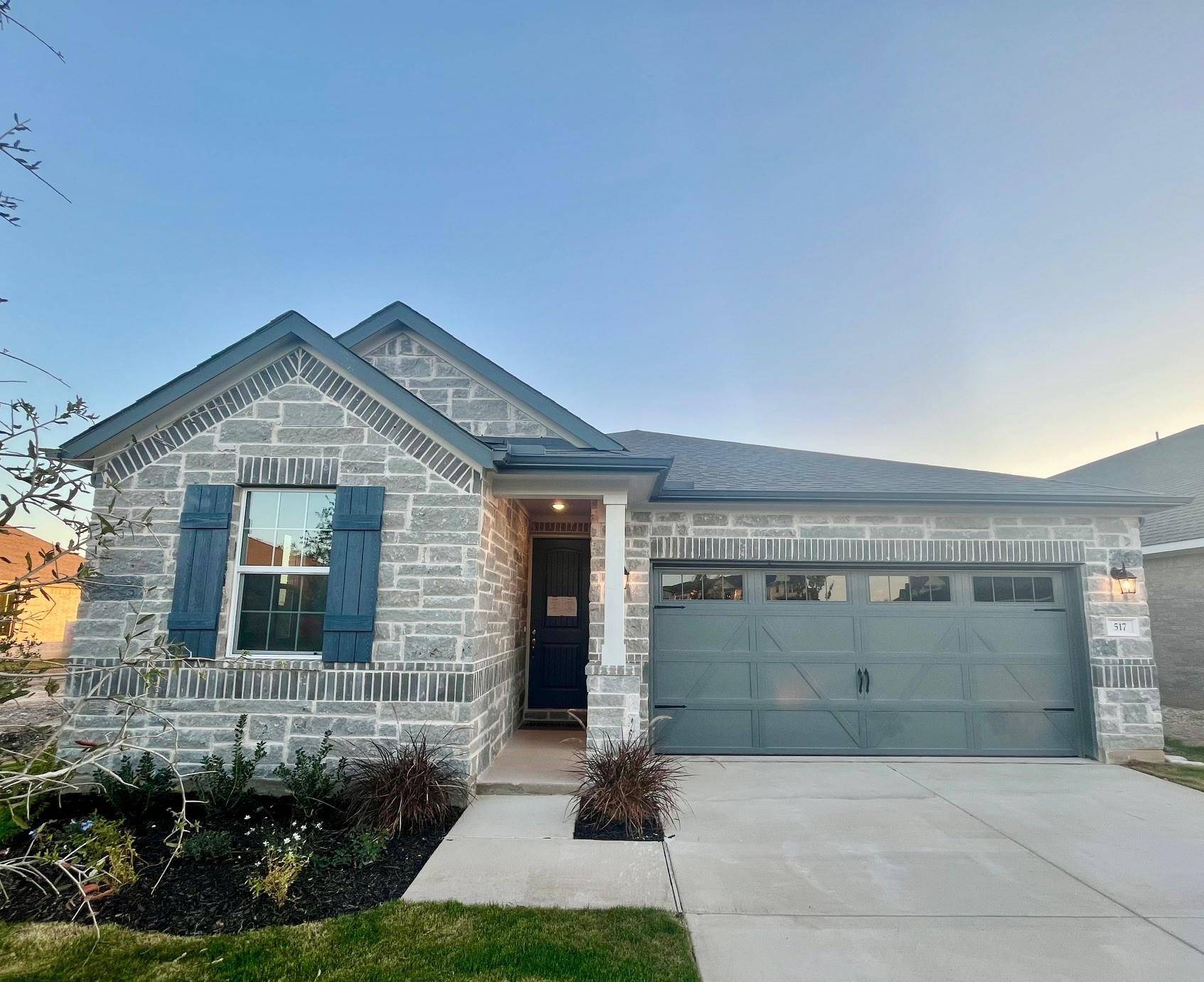 517 Raleigh DR, Georgetown, TX 78633
