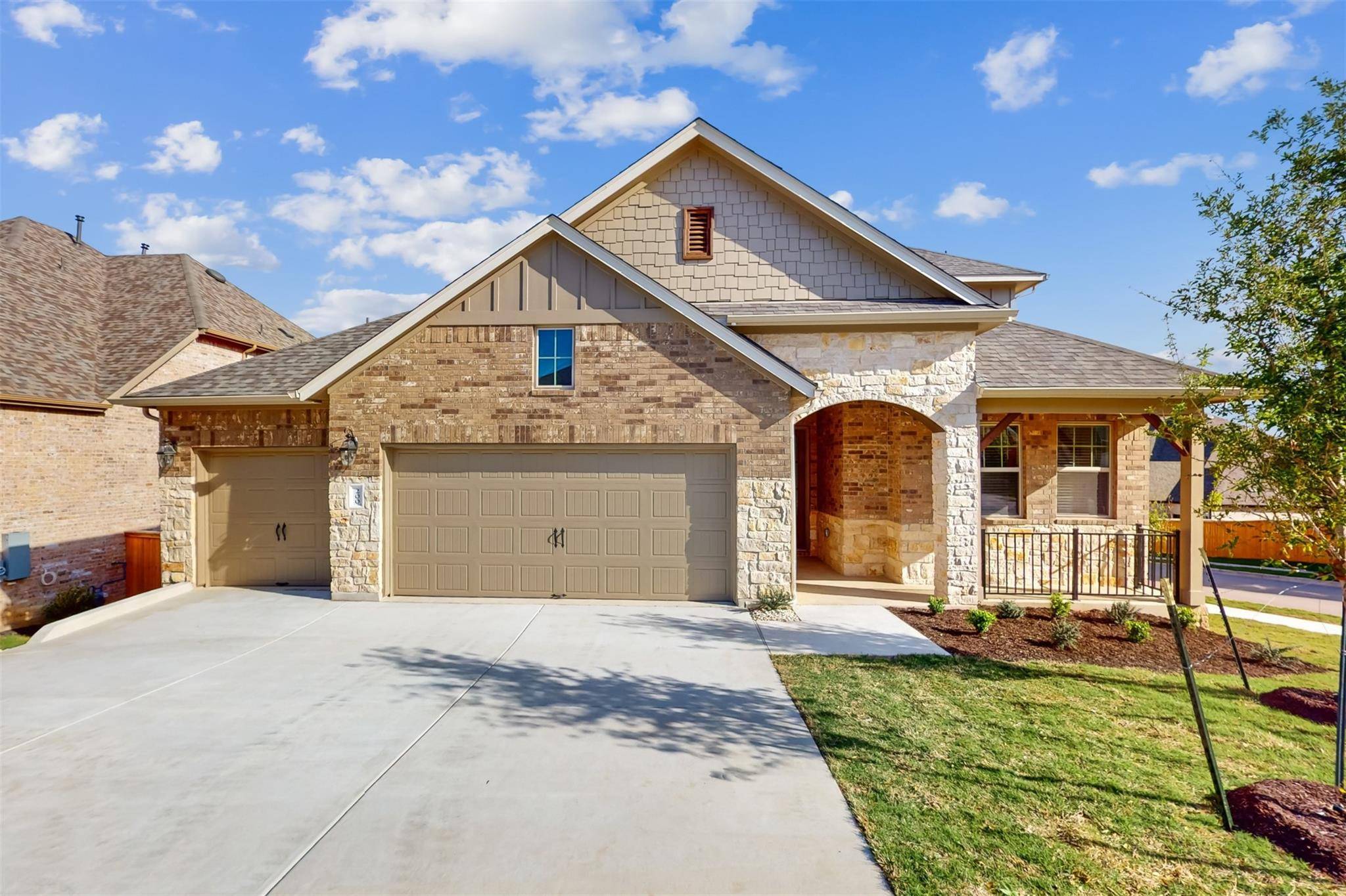 200 Texas Bluebonnet TRL, Georgetown, TX 78628