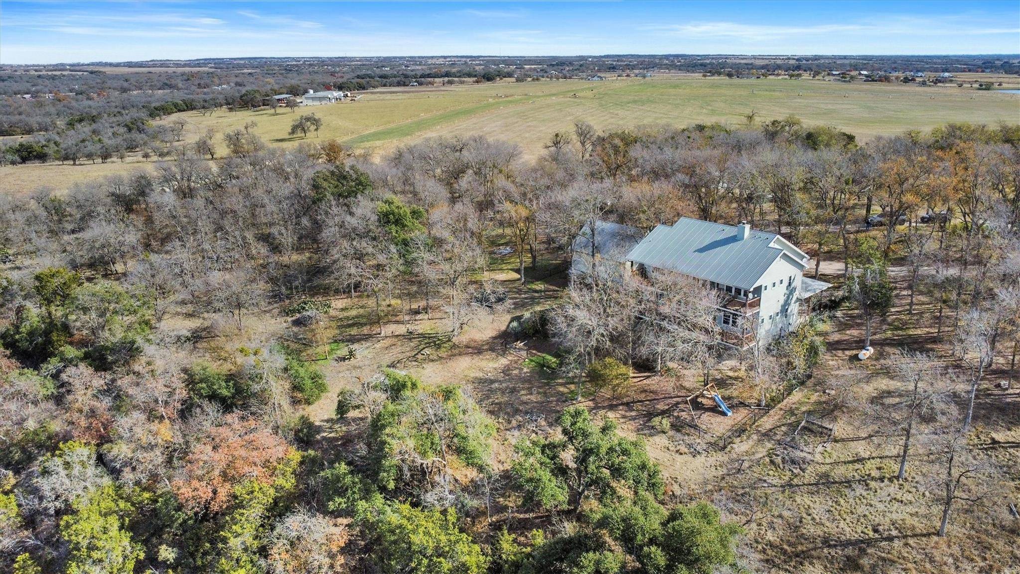 1295 Berry LN, Georgetown, TX 78626