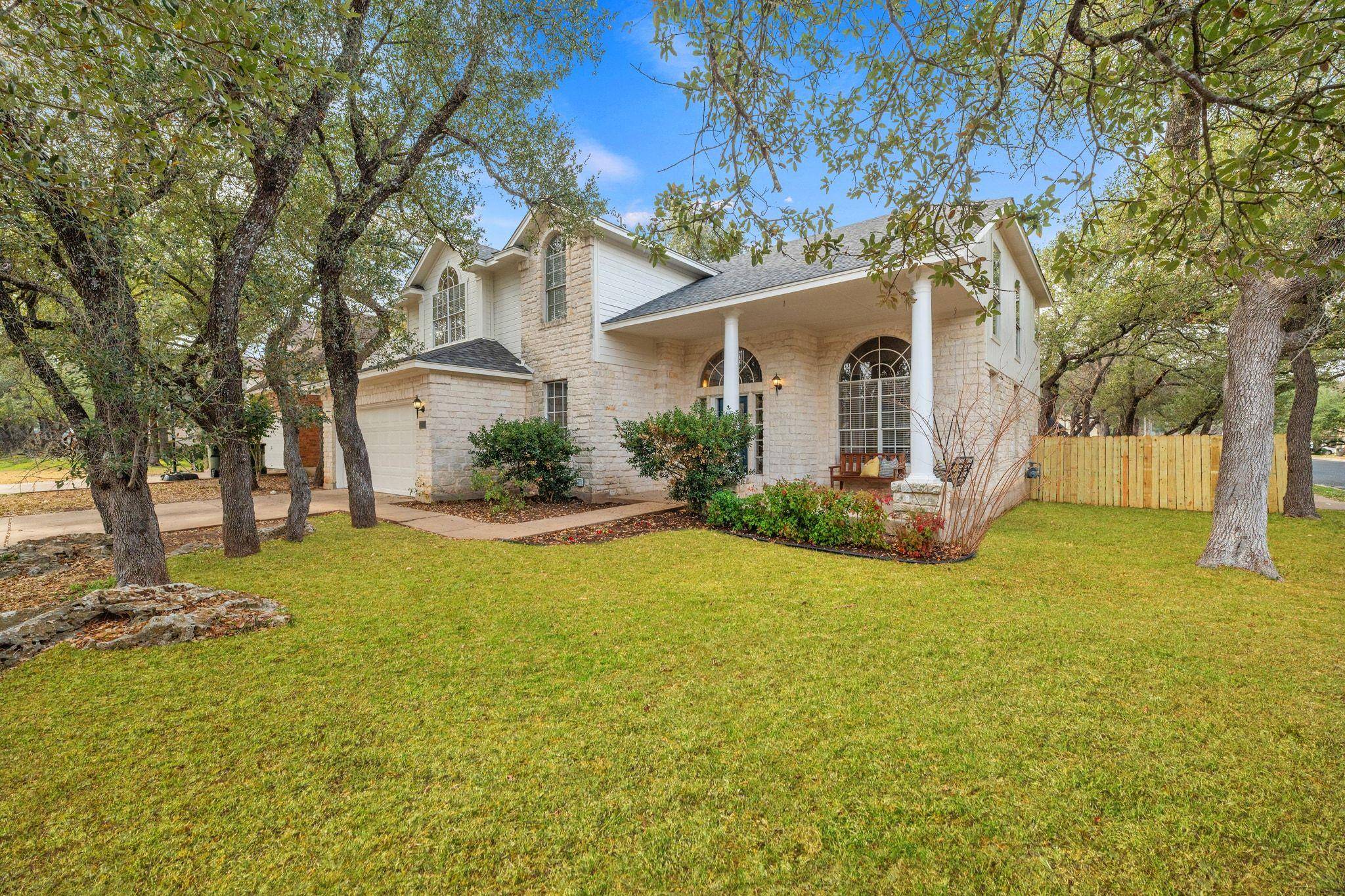 13226 Amasia DR, Austin, TX 78729
