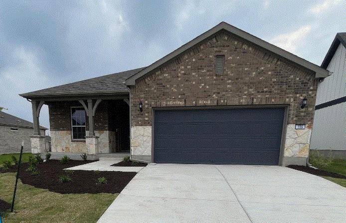 105 Striker LN, Georgetown, TX 78633