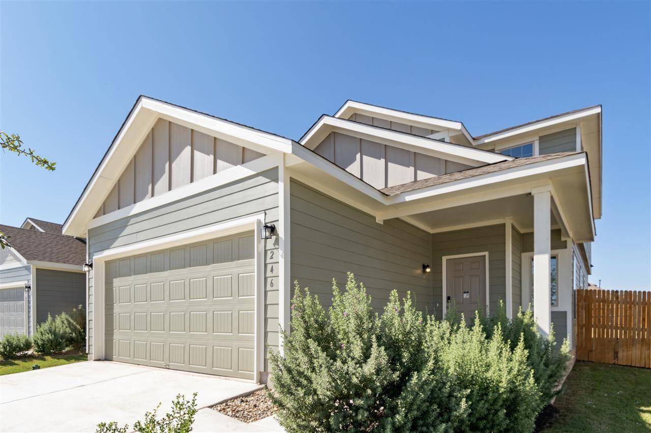 246 Trailside LN, Bastrop, TX 78602