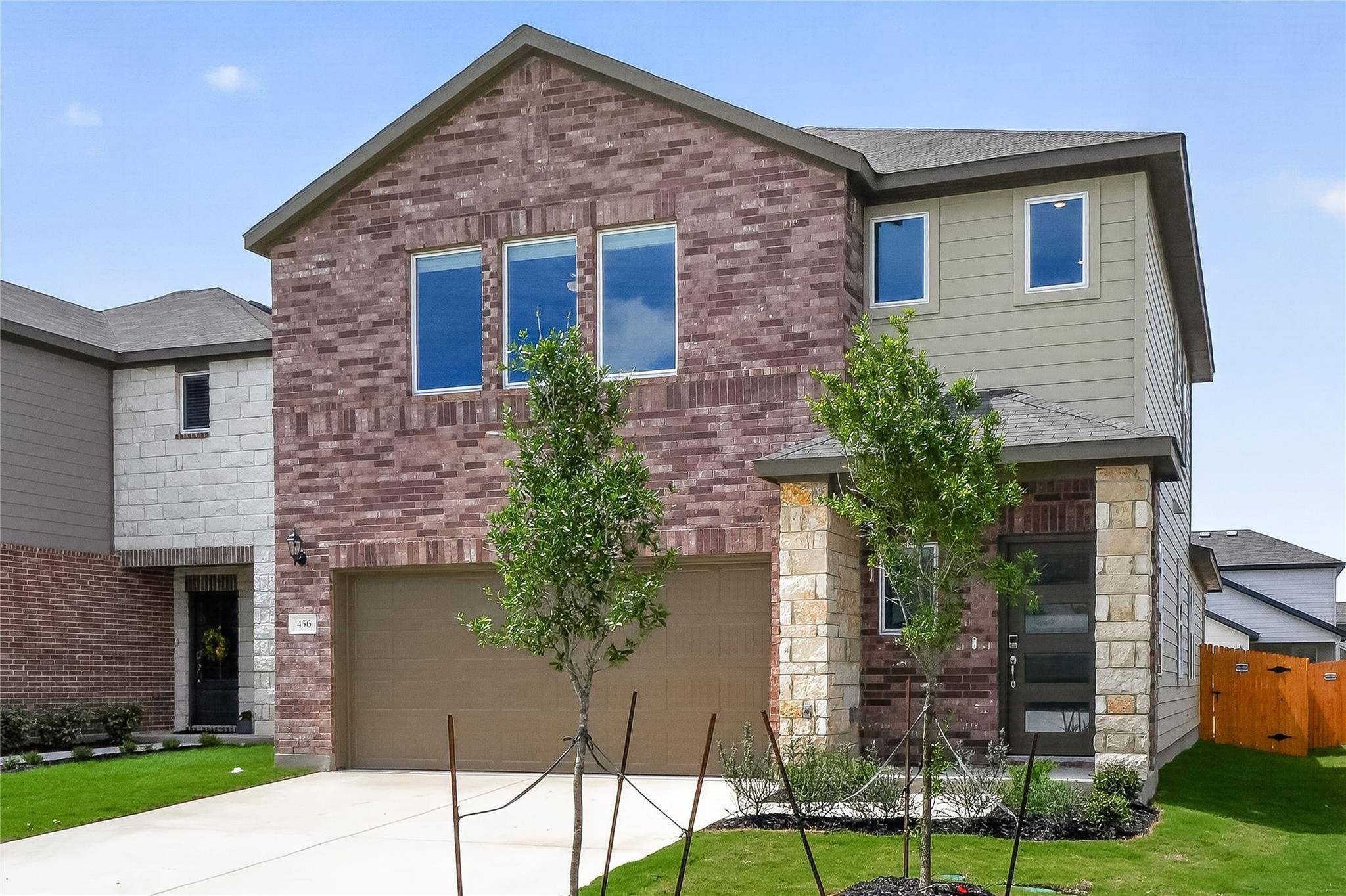 456 Breccia TRL, Liberty Hill, TX 78642