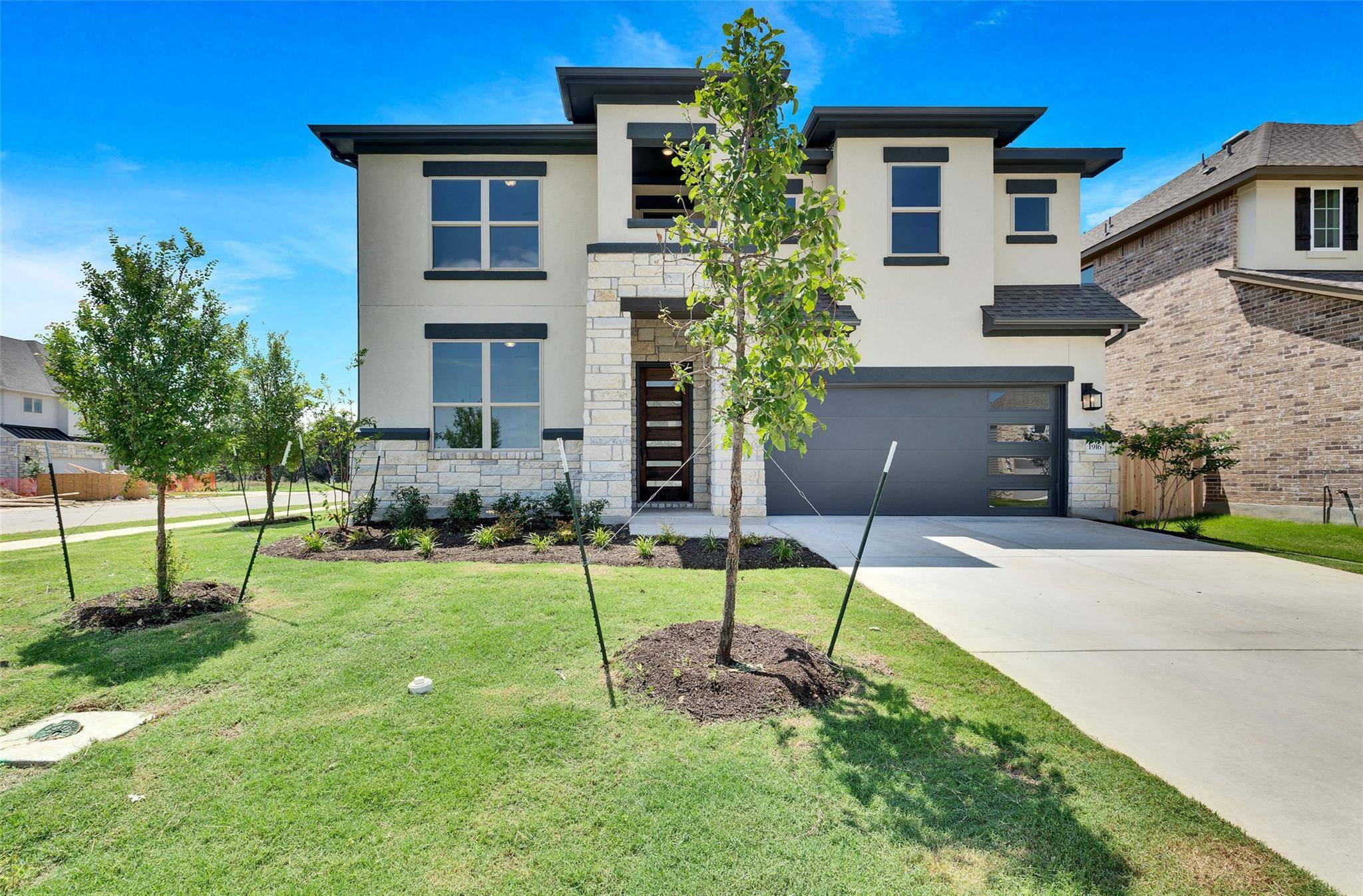 1916 Red Berry PASS, Georgetown, TX 78628