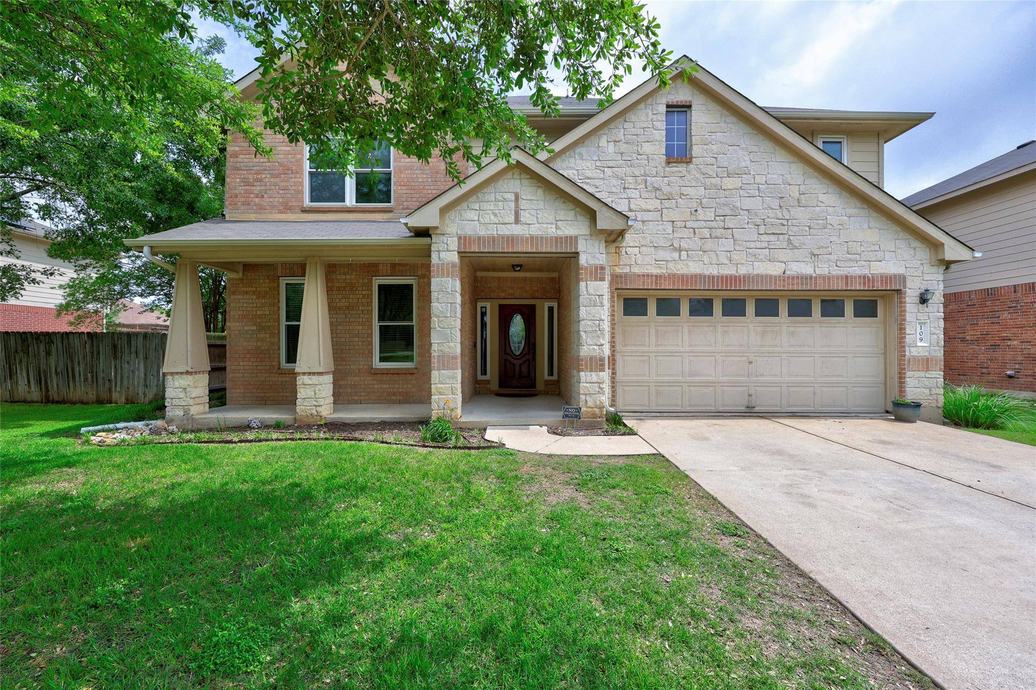 109 Floating Leaf DR, Hutto, TX 78634