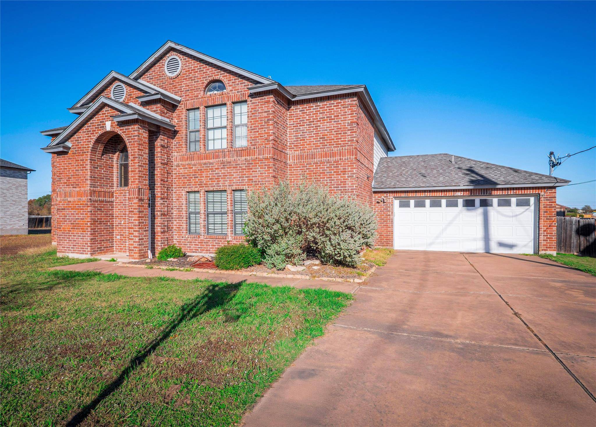 102 N Prairie LN, Georgetown, TX 78633