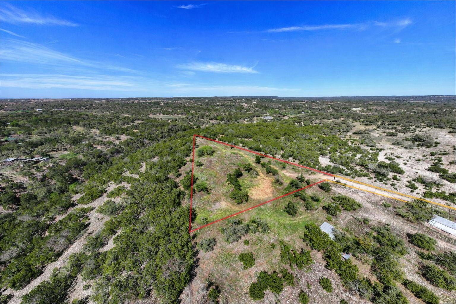 000 Spring Valley DR, Dripping Springs, TX 78620
