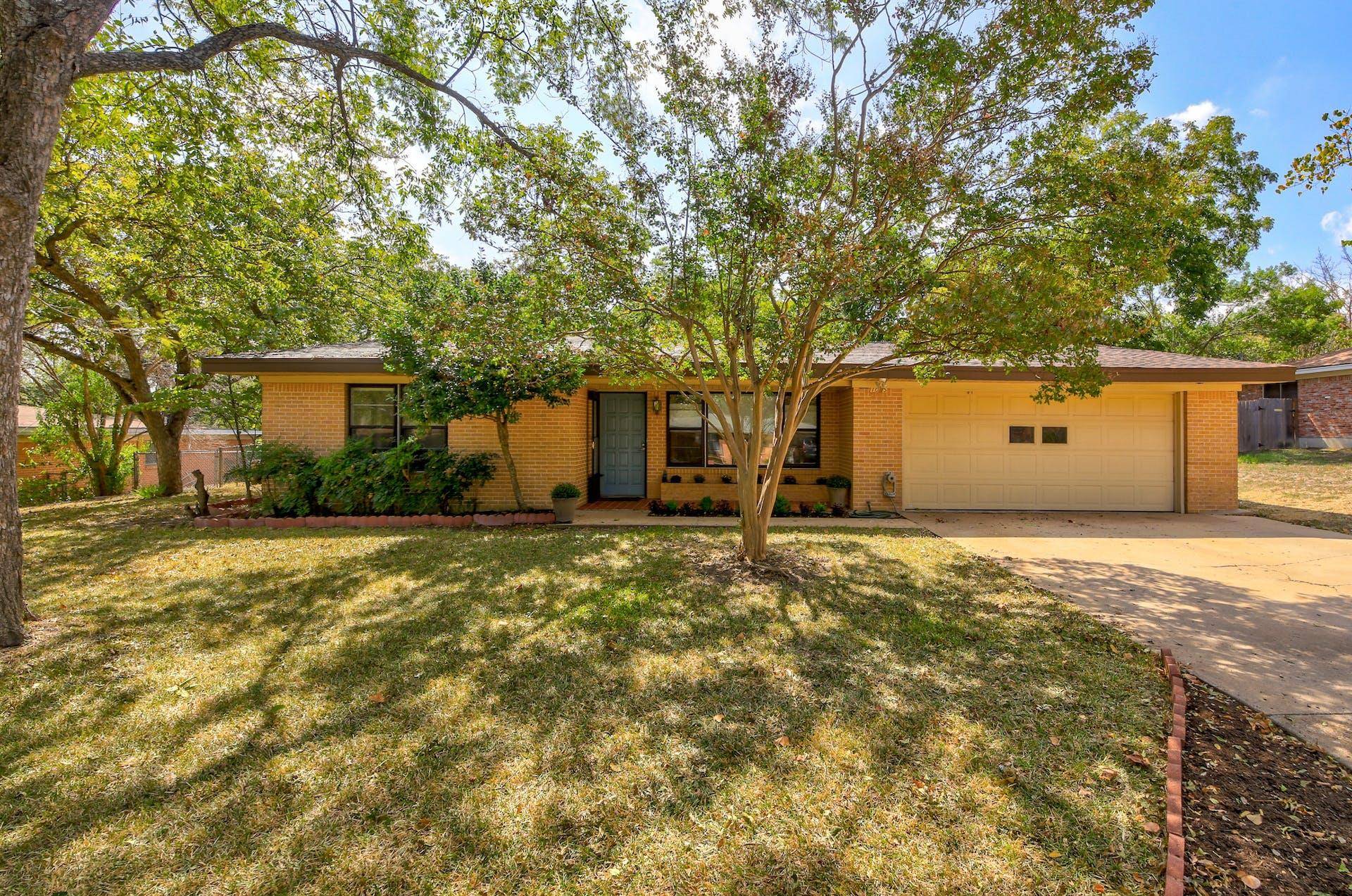 1005 Salem LN, Austin, TX 78753
