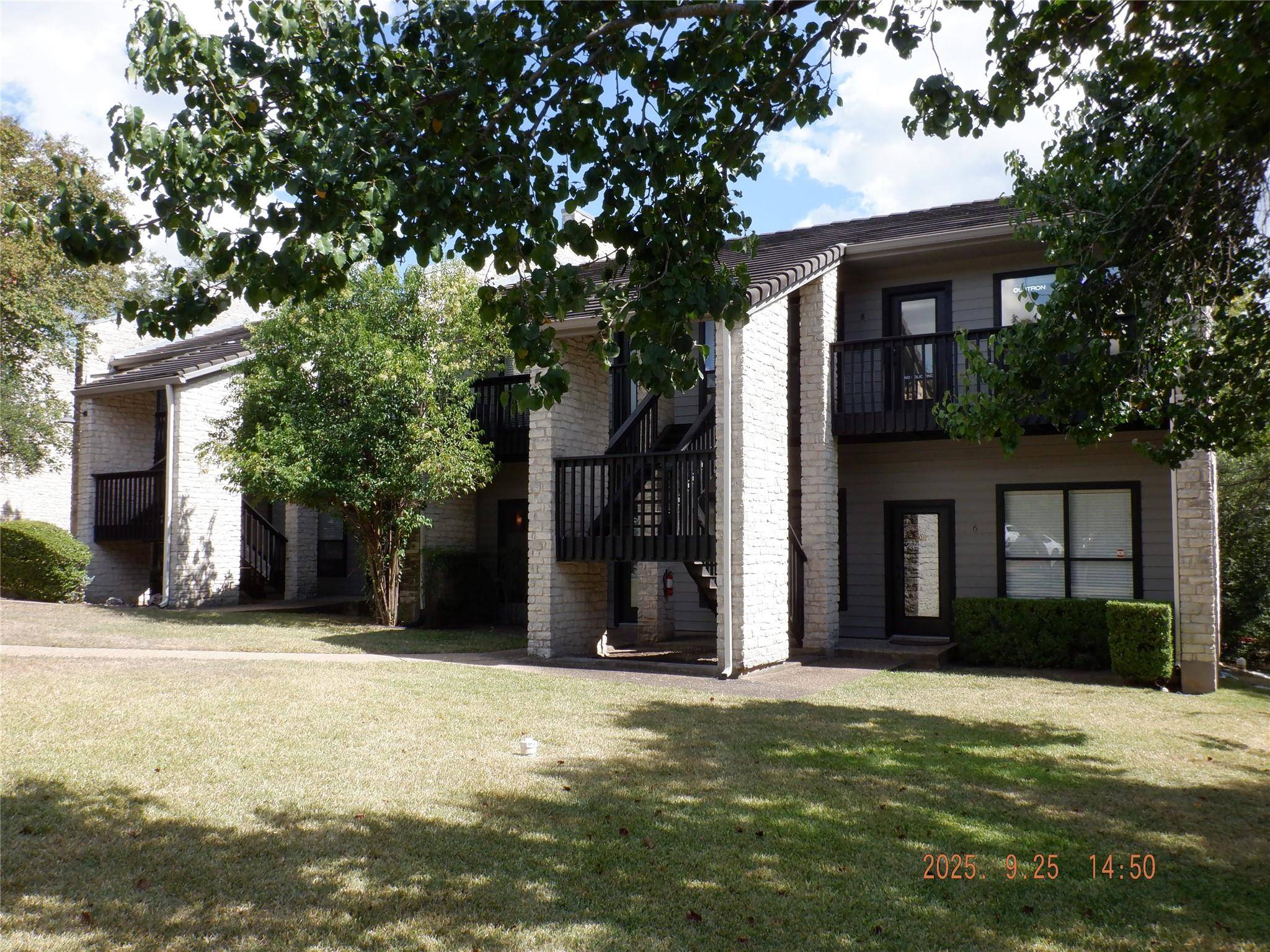 5524 Bee Caves RD #J5, Austin, TX 78746