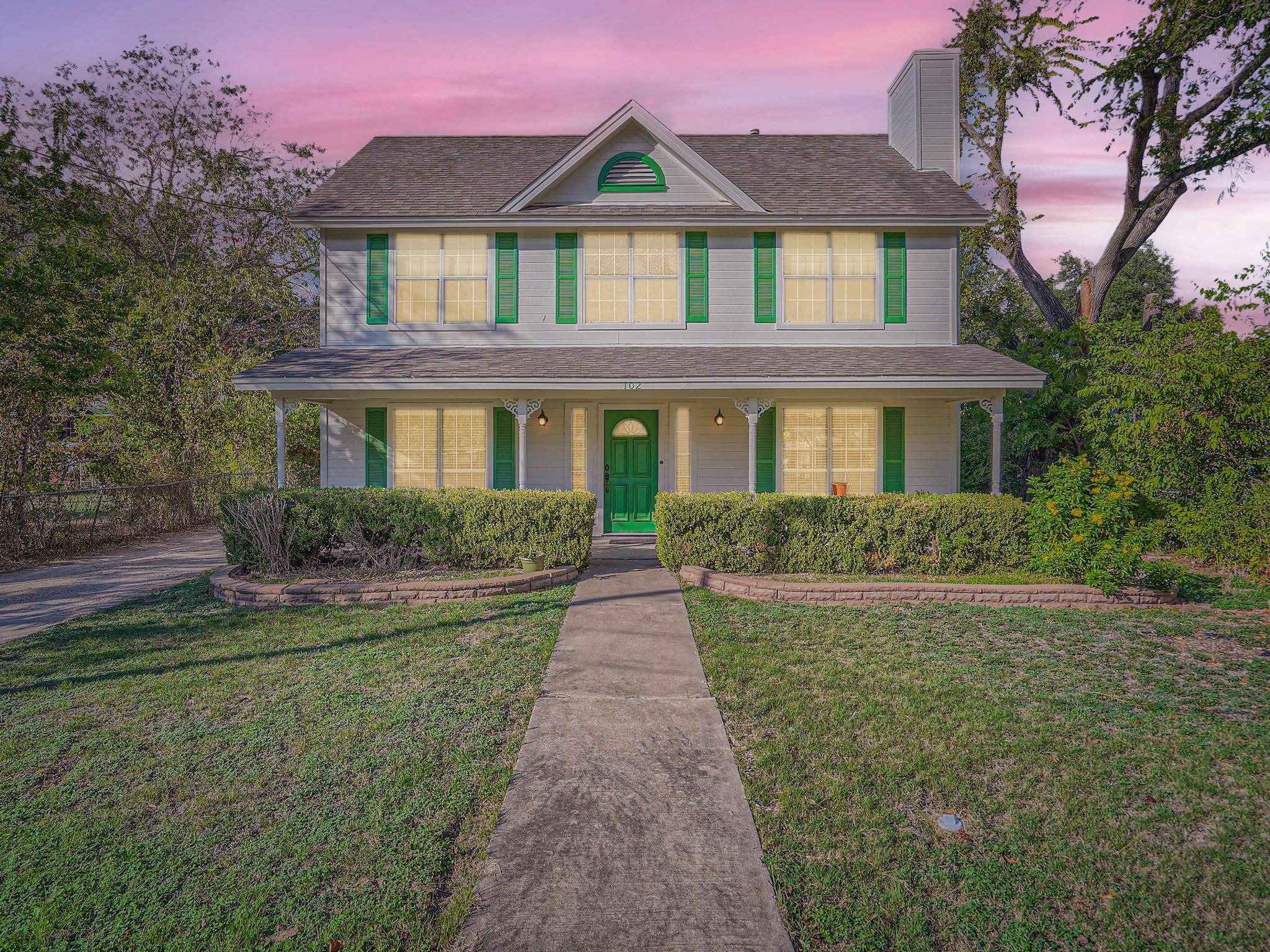 102 Hutto ST, Hutto, TX 78634