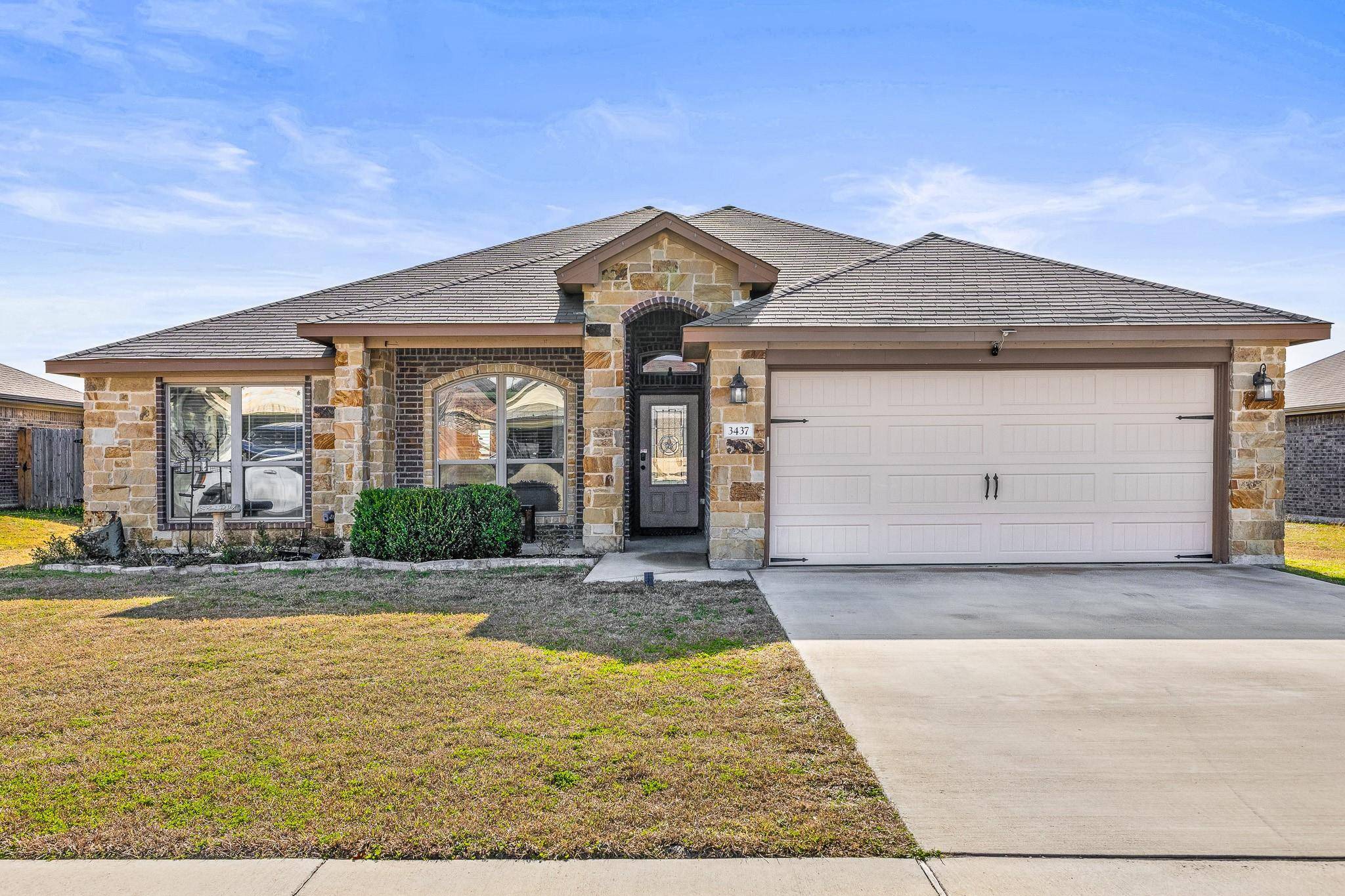 3437 Samuel ST, Copperas Cove, TX 76522