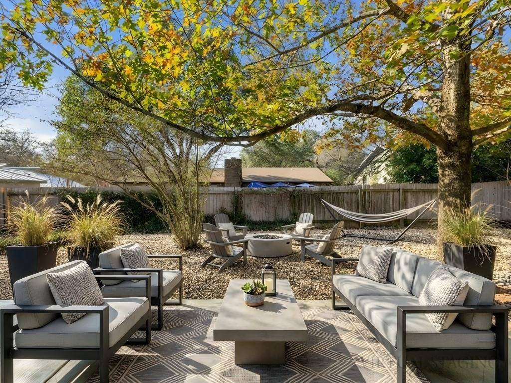 4711 Fieldstone DR, Austin, TX 78735