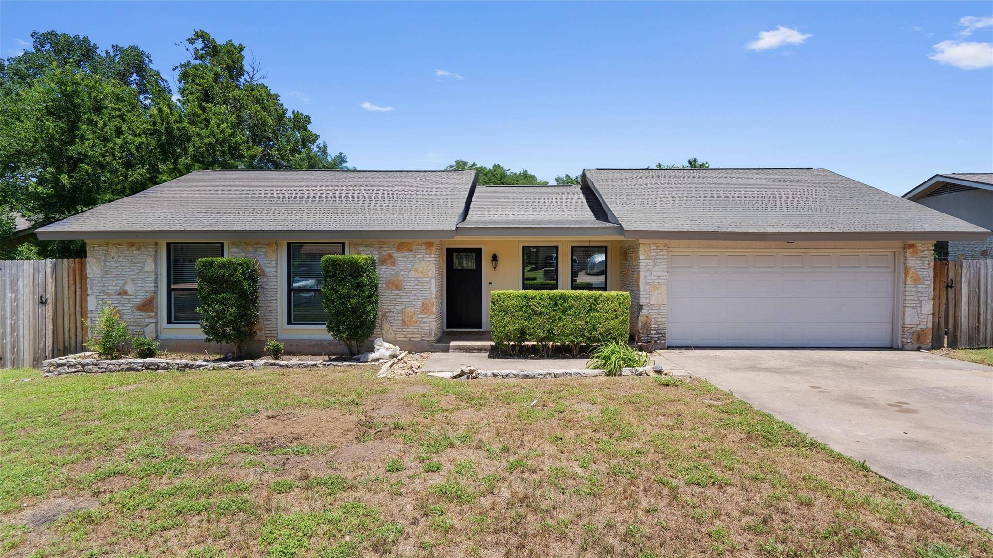 905 Stillhouse SPG, Round Rock, TX 78681
