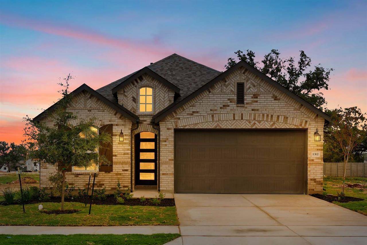 1312 Highcrest DR, Georgetown, TX 78628
