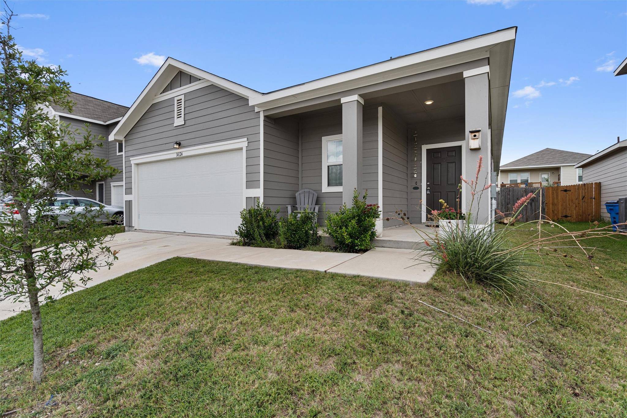 14124 Jeannette Rankin RD, Manor, TX 78653