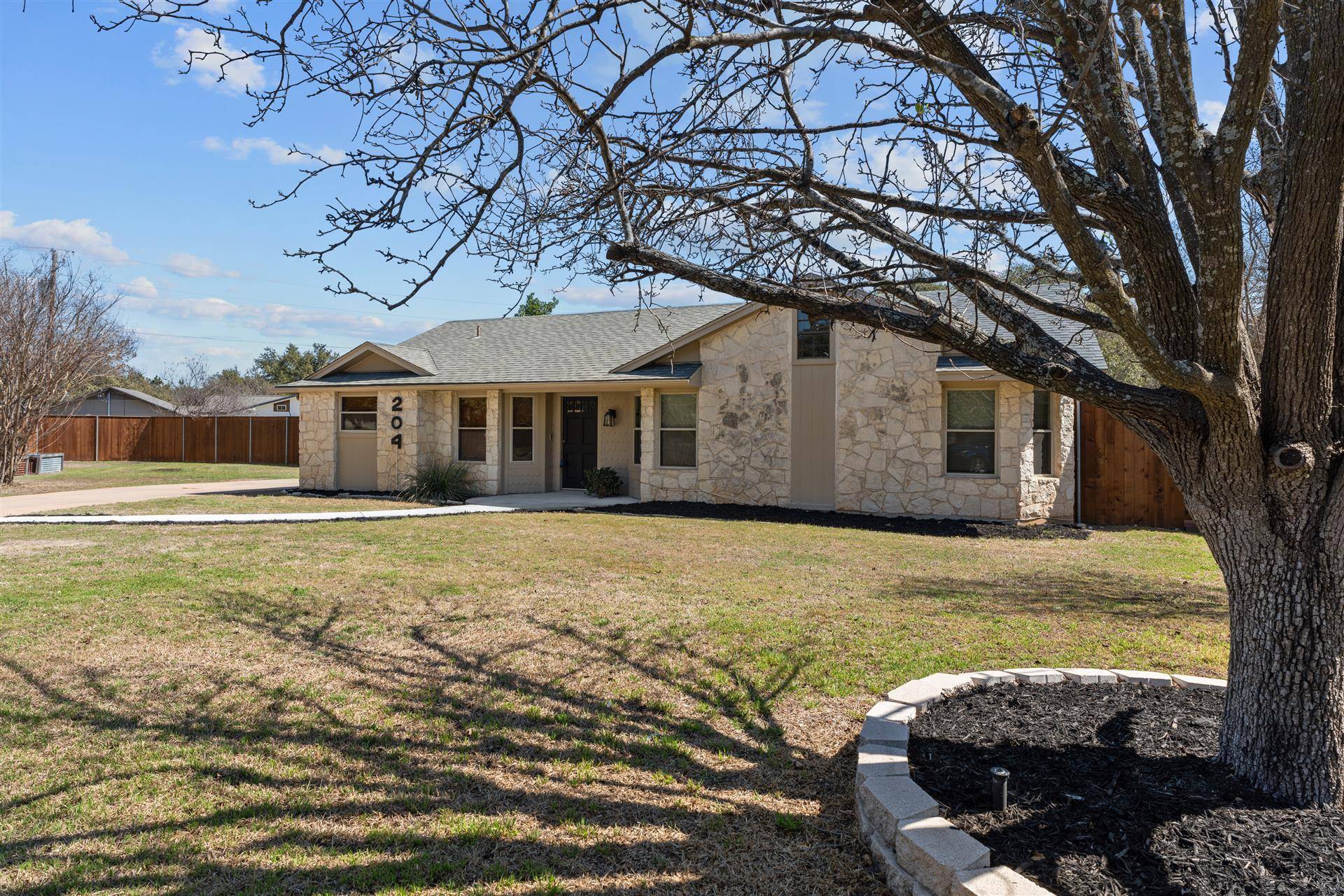 204 Mesa Verde ST, Cedar Park, TX 78613
