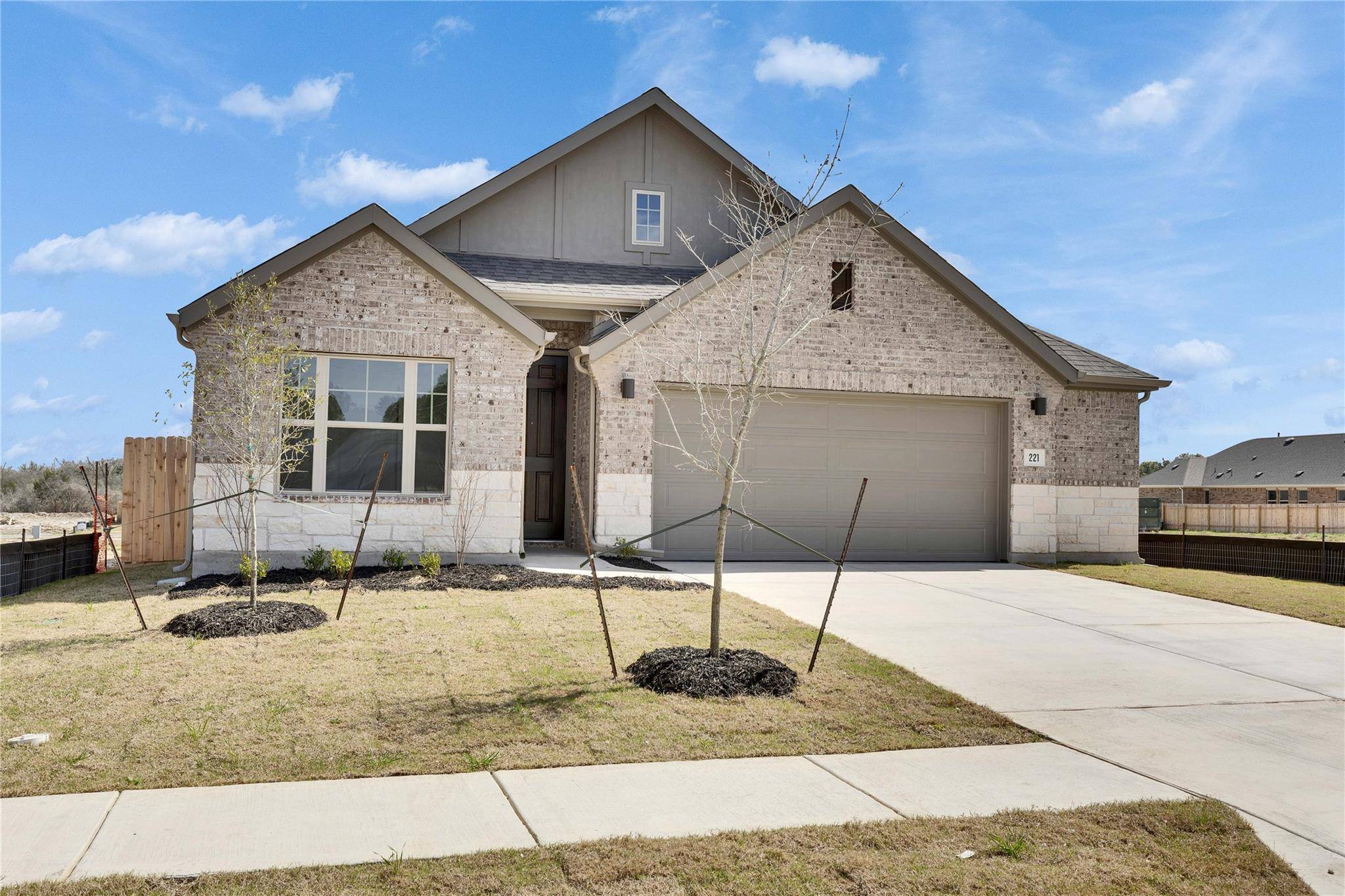 221 Mustang BND, Kyle, TX 78640