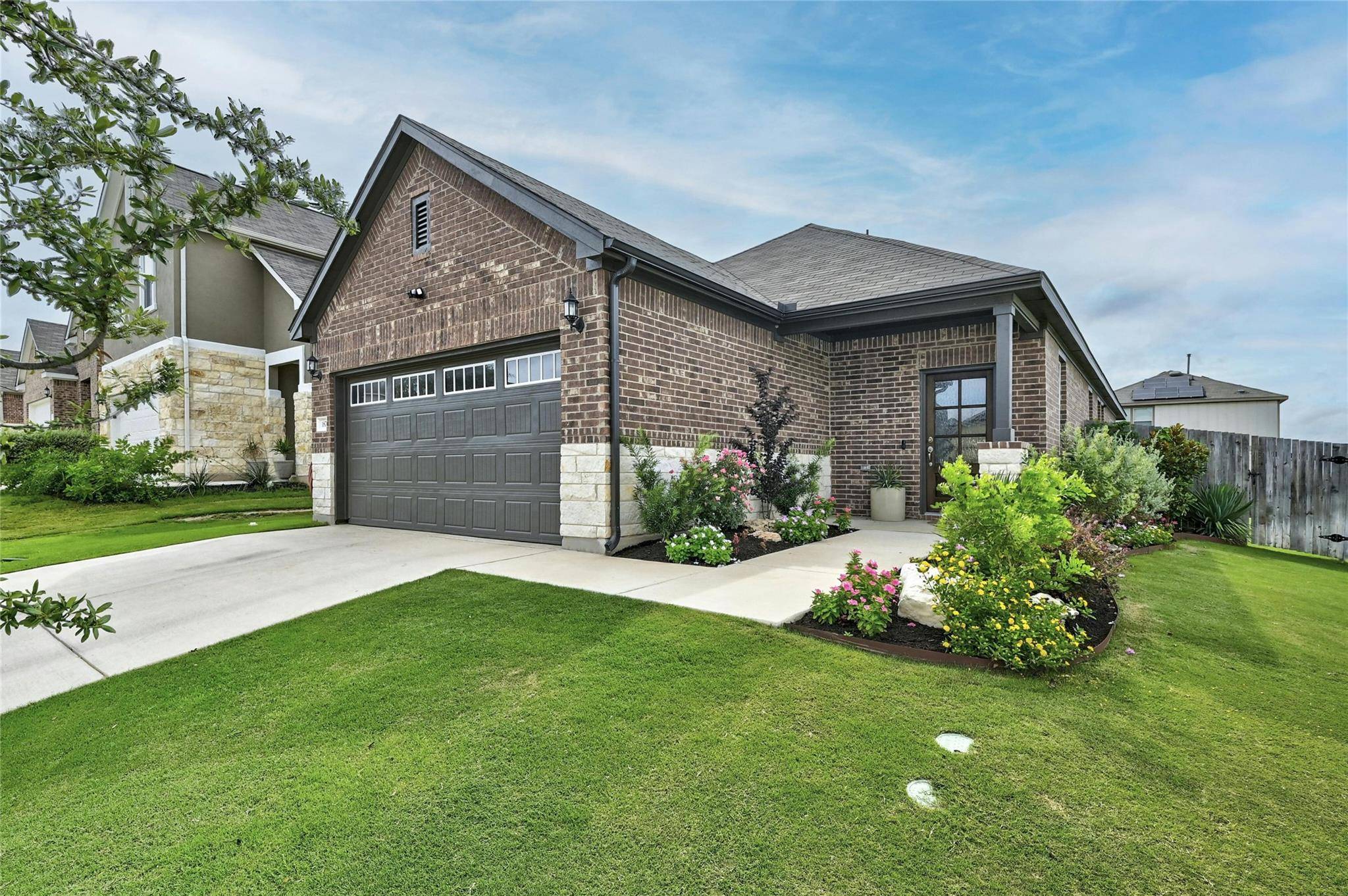 187 Madrono DR, Buda, TX 78610