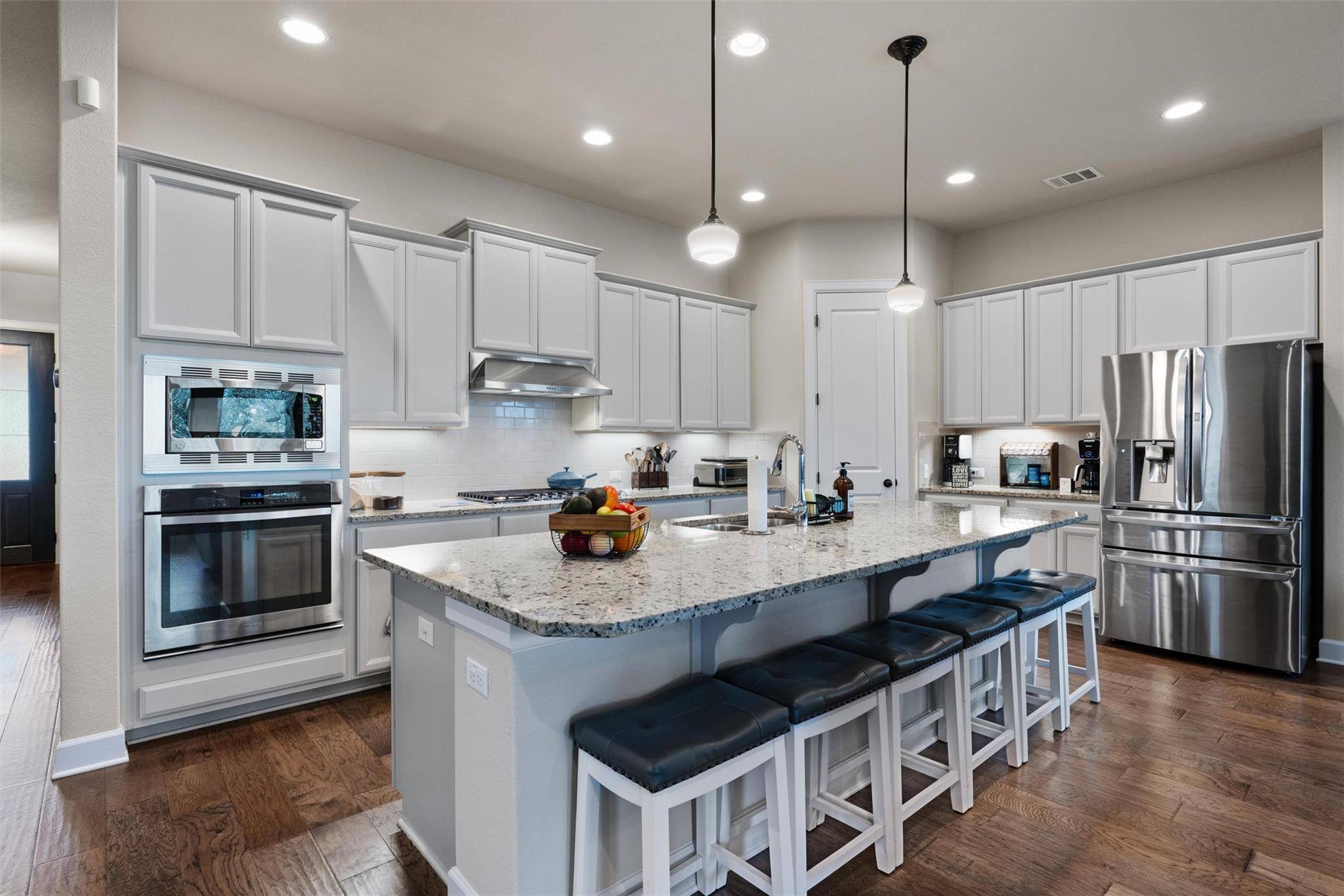 401 Granite Rock LN, Georgetown, TX 78628