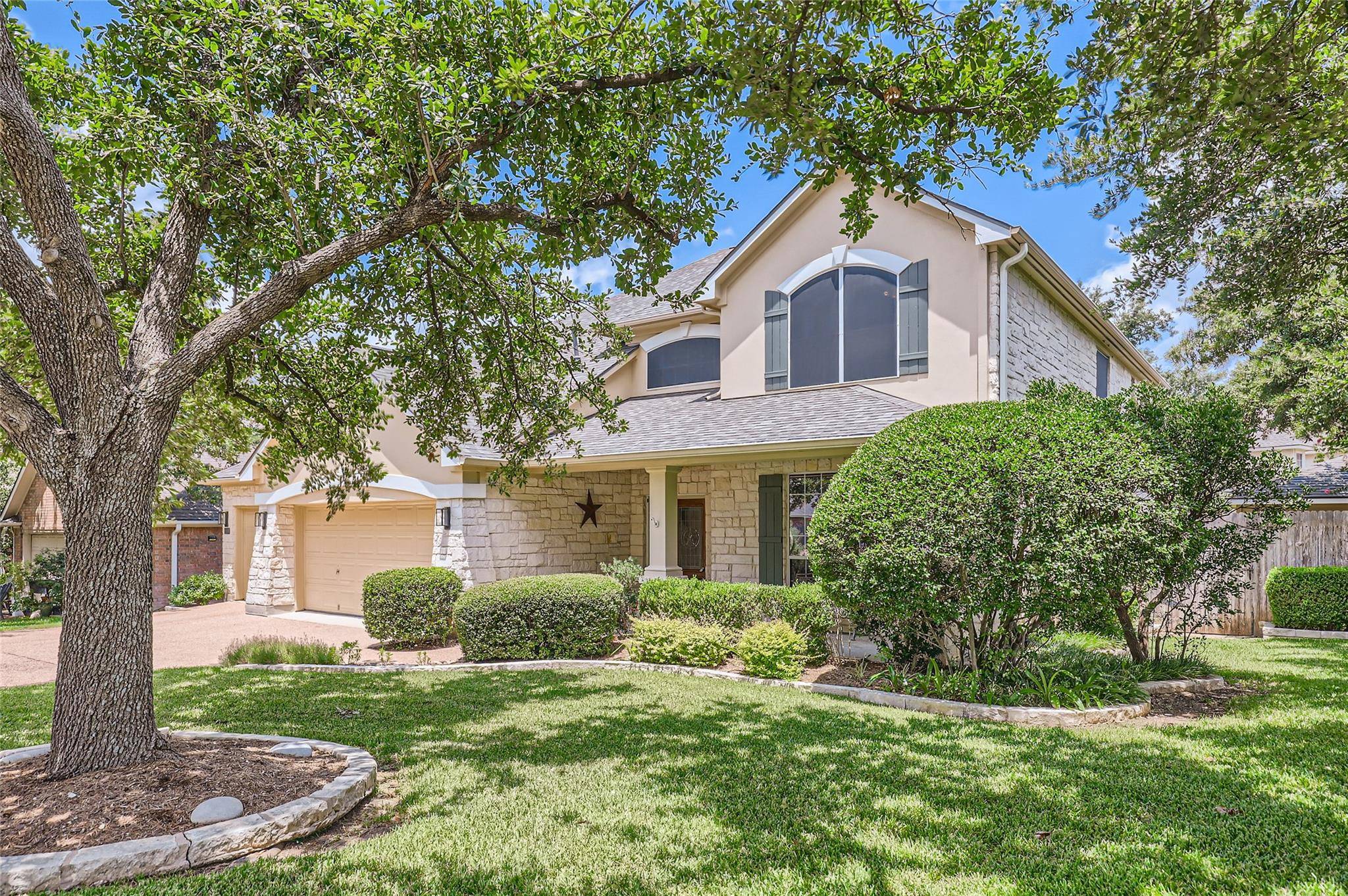 7400 Two Jacks TRL, Round Rock, TX 78681