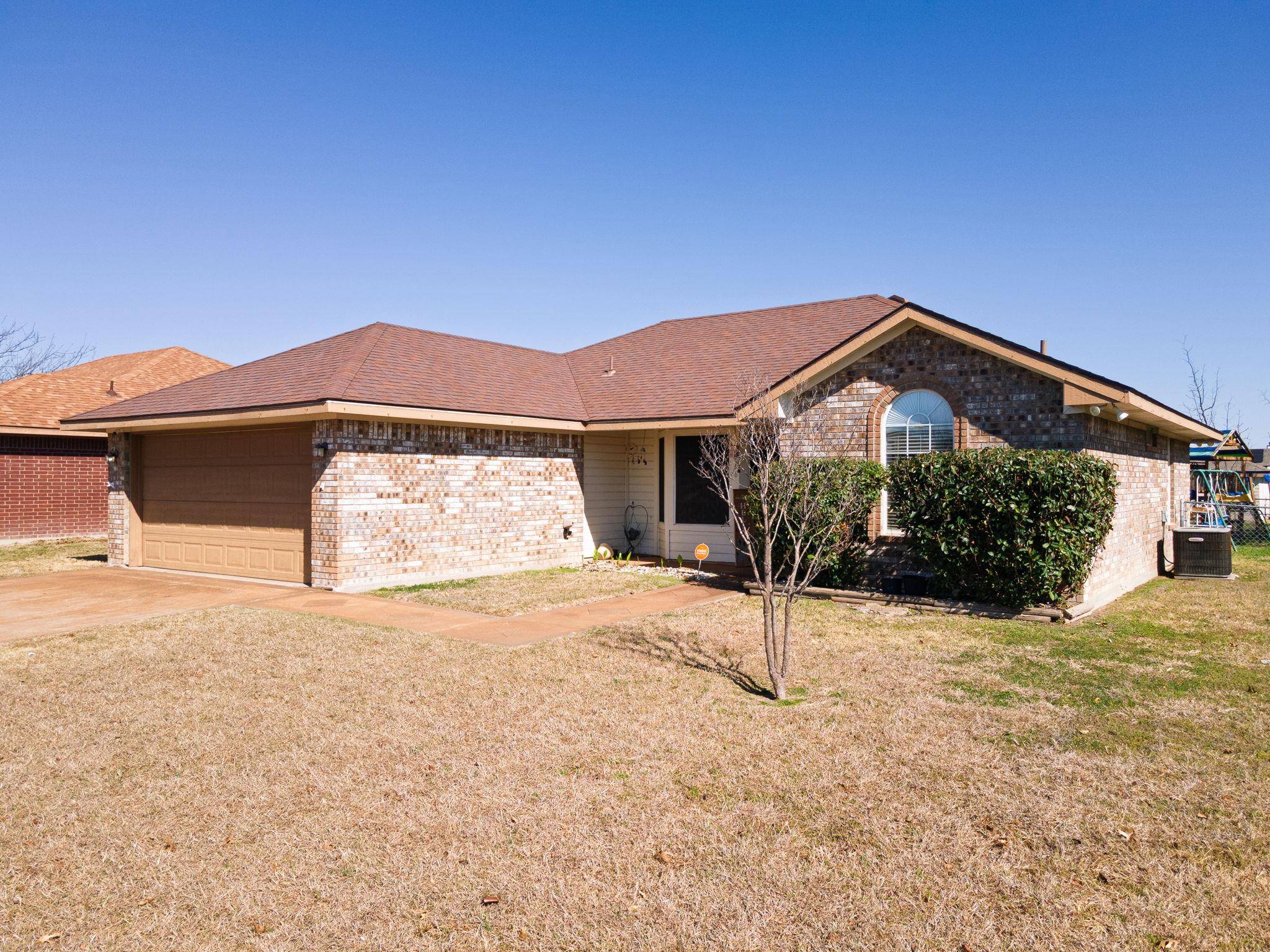 3606 Julia LN, Killeen, TX 76542