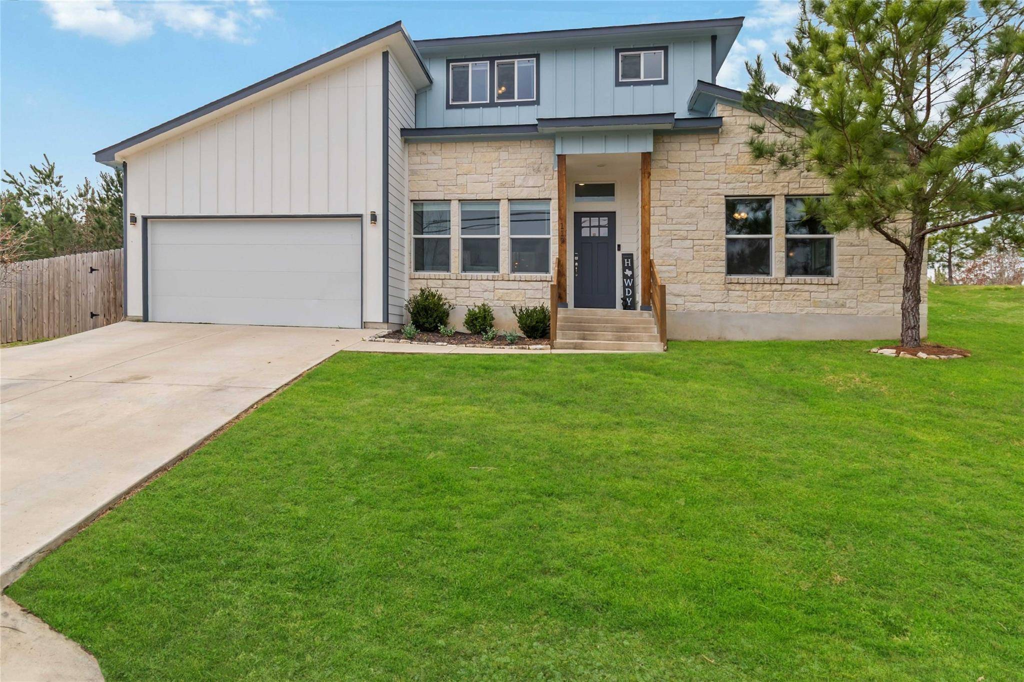 119 Kainalu LN, Bastrop, TX 78602