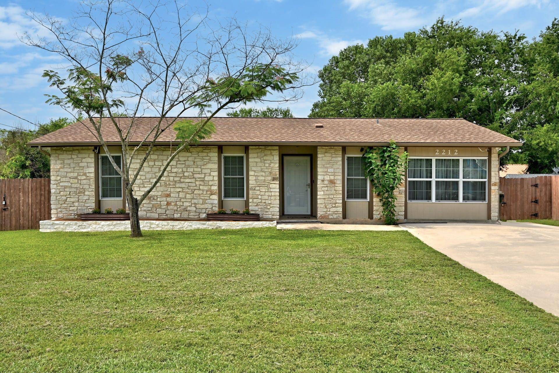 2212 Quail Meadow DR, Georgetown, TX 78626