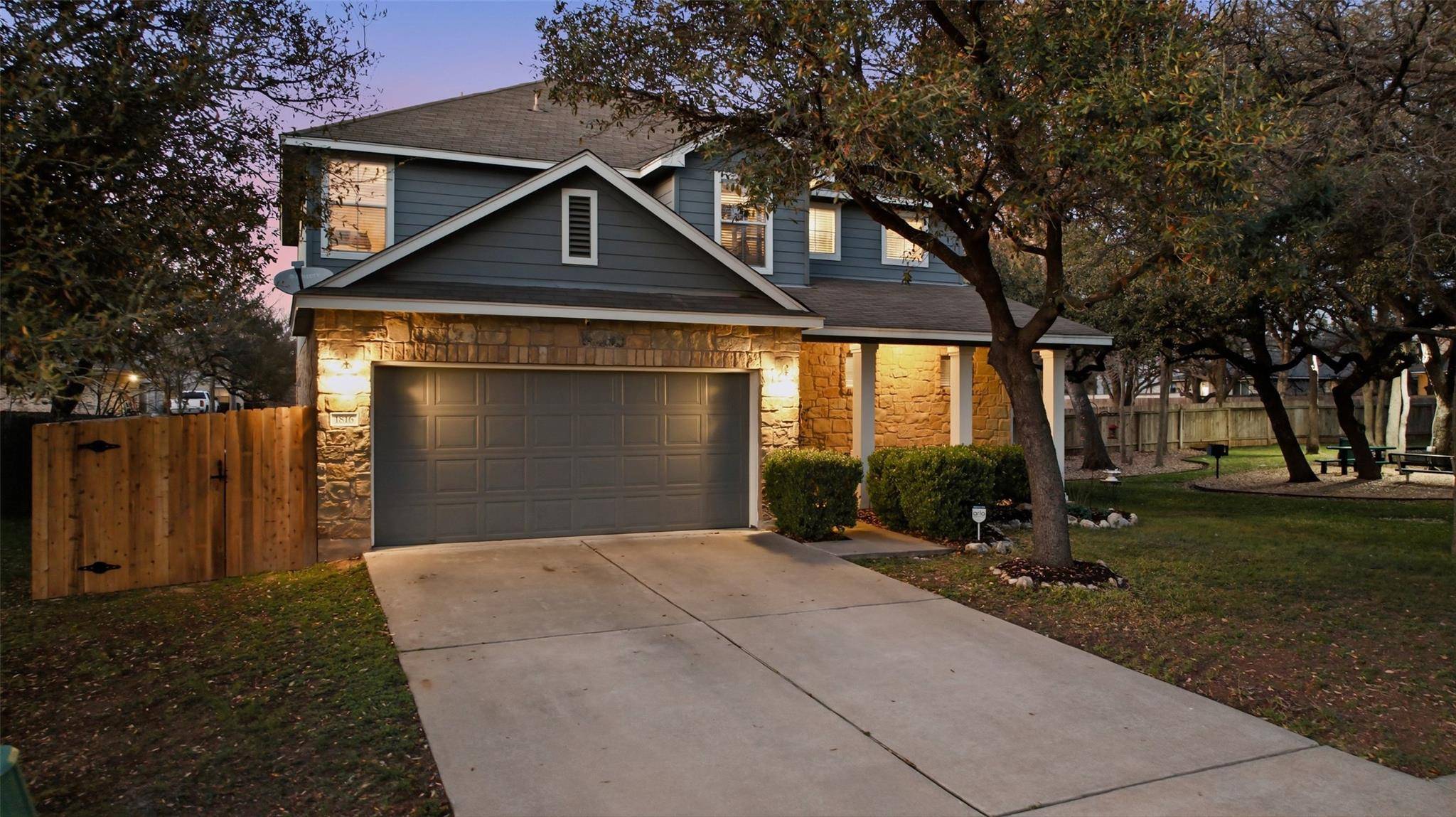 1816 O'Callahan DR, Austin, TX 78748