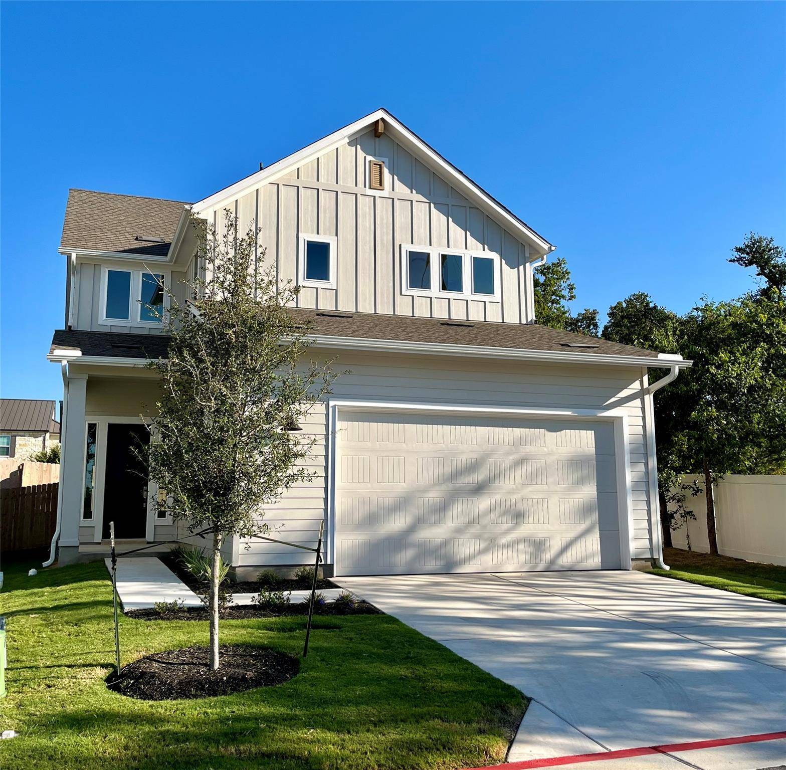 320 Creek RD #305, Dripping Springs, TX 78620