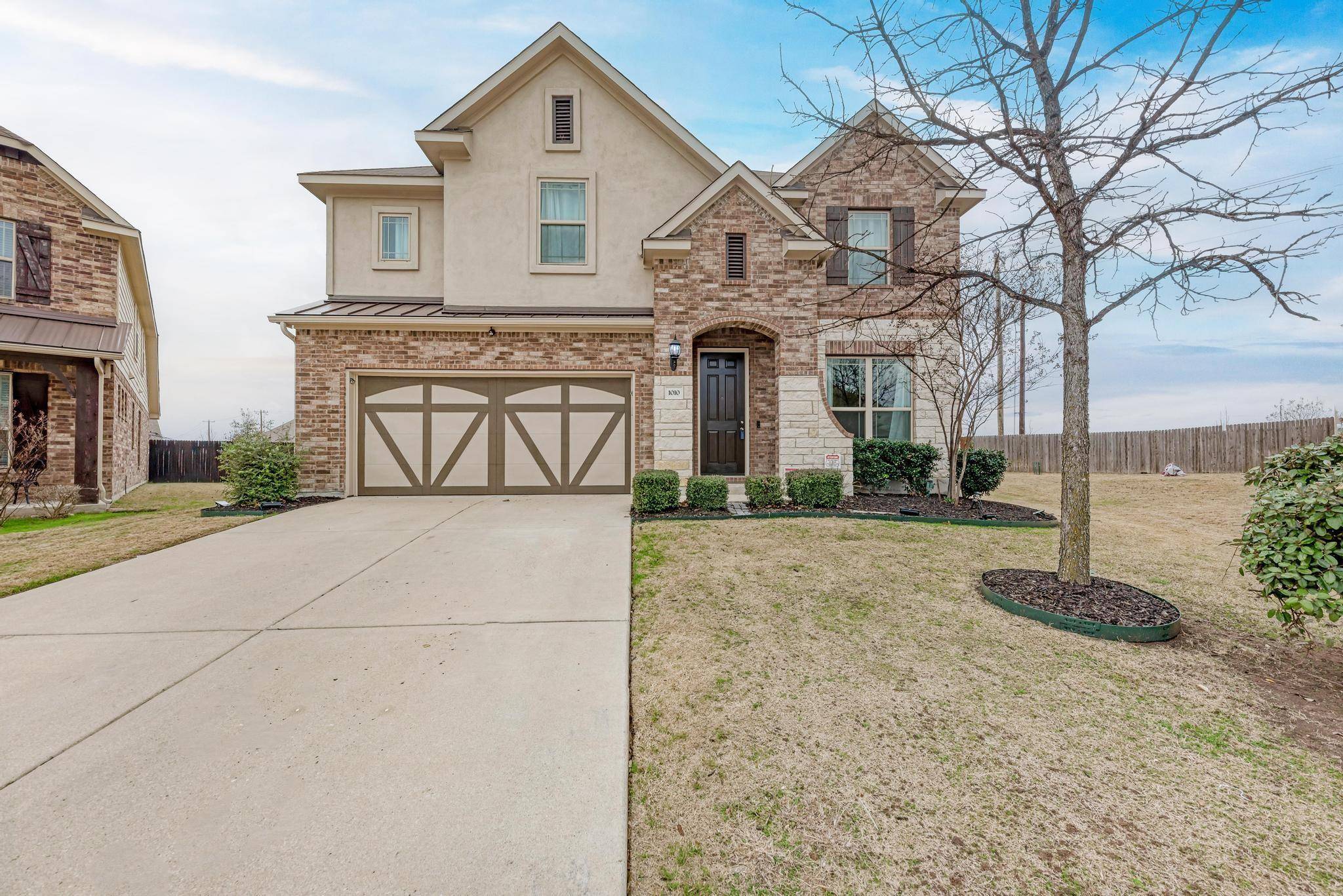 1010 Farm Creek CV, Hutto, TX 78634