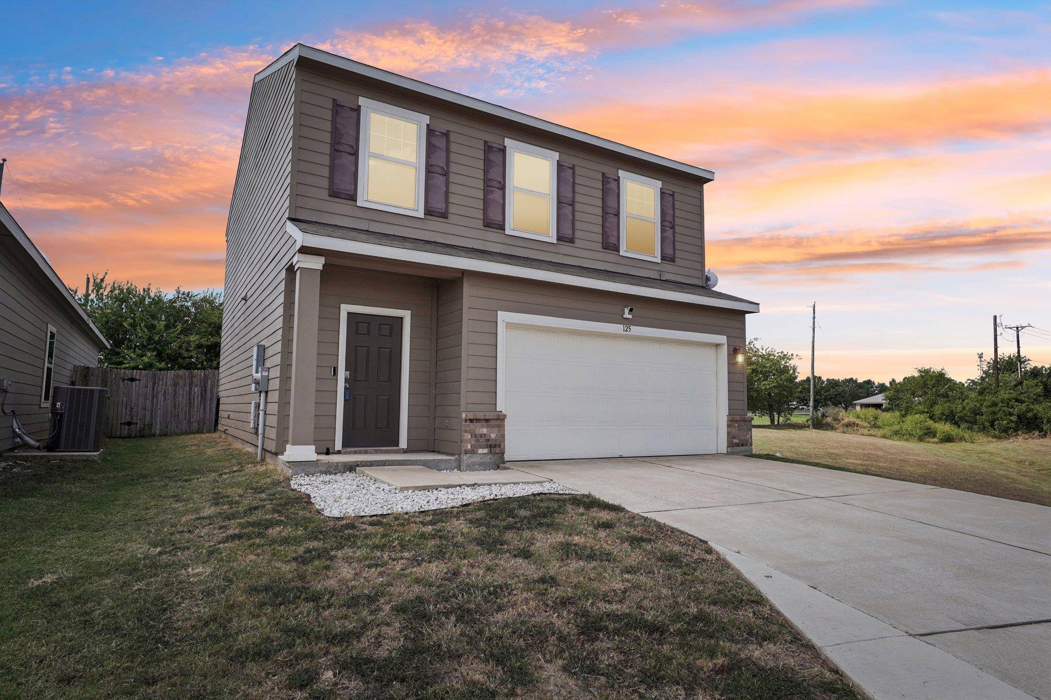 125 Athena WAY, Jarrell, TX 76537